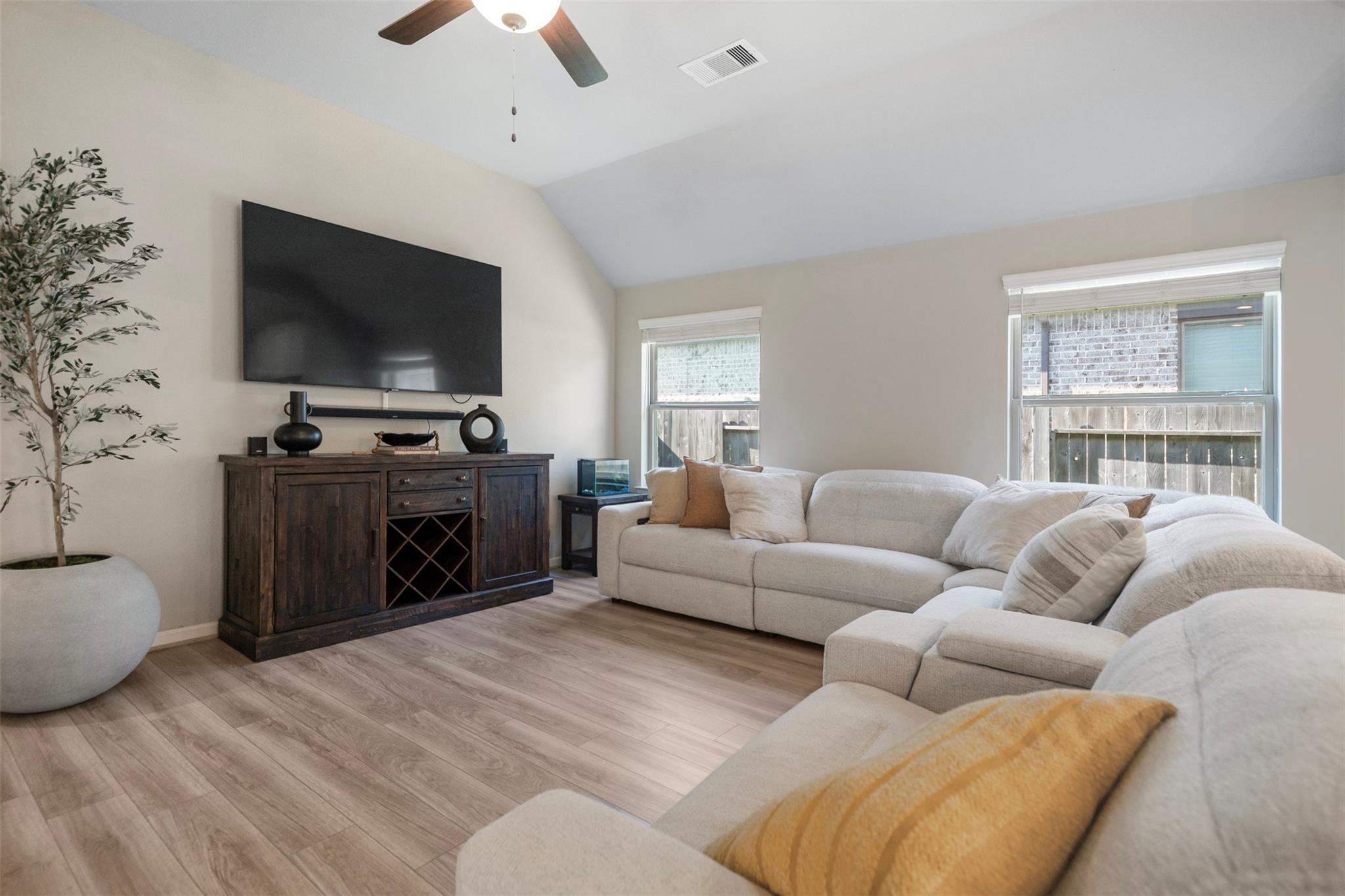 4607 Primrose Valley Lane