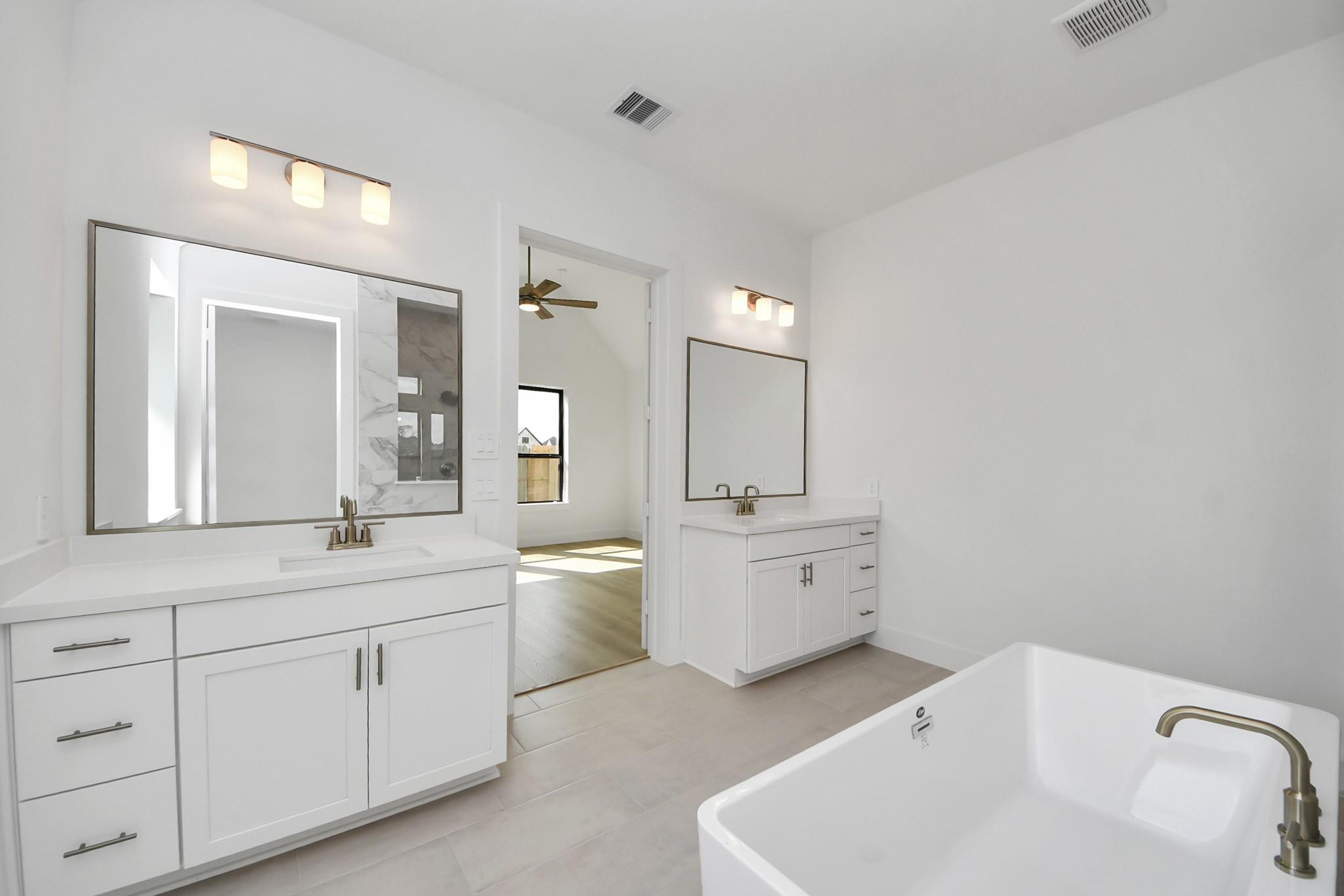 17016 Sweet Iris Court, Conroe