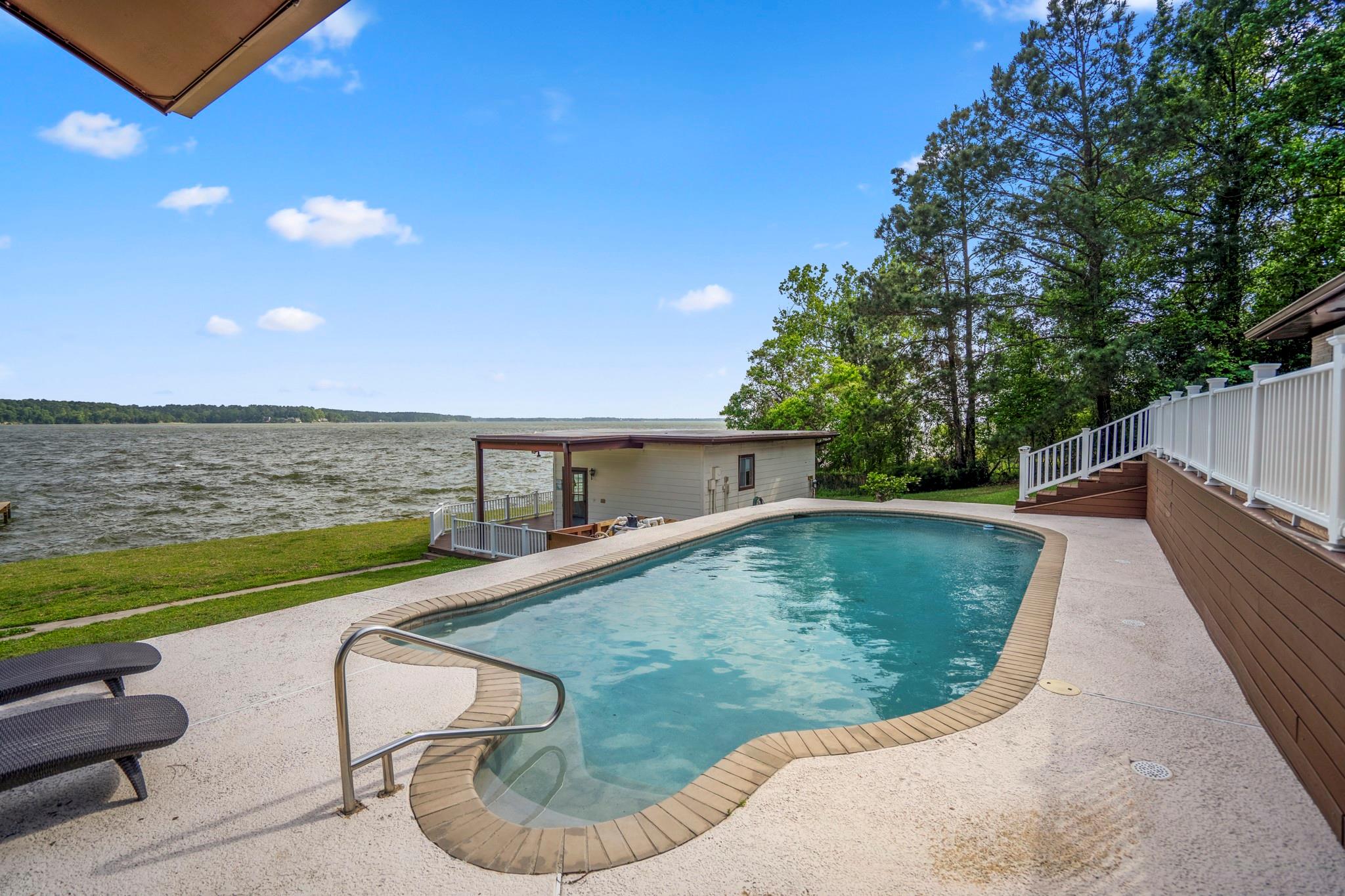 635 Burris Drive