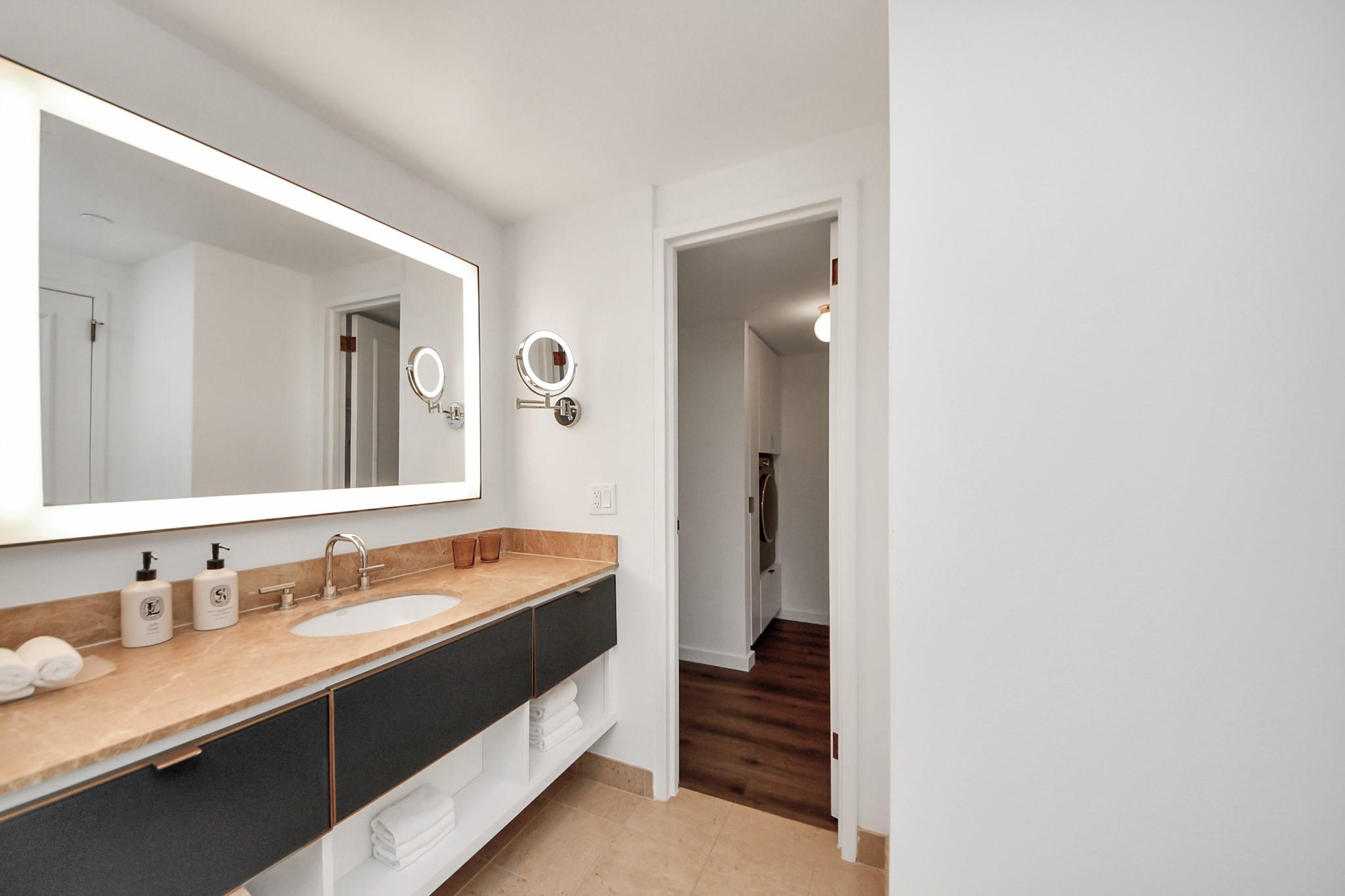 1300 Lamar Street # S3