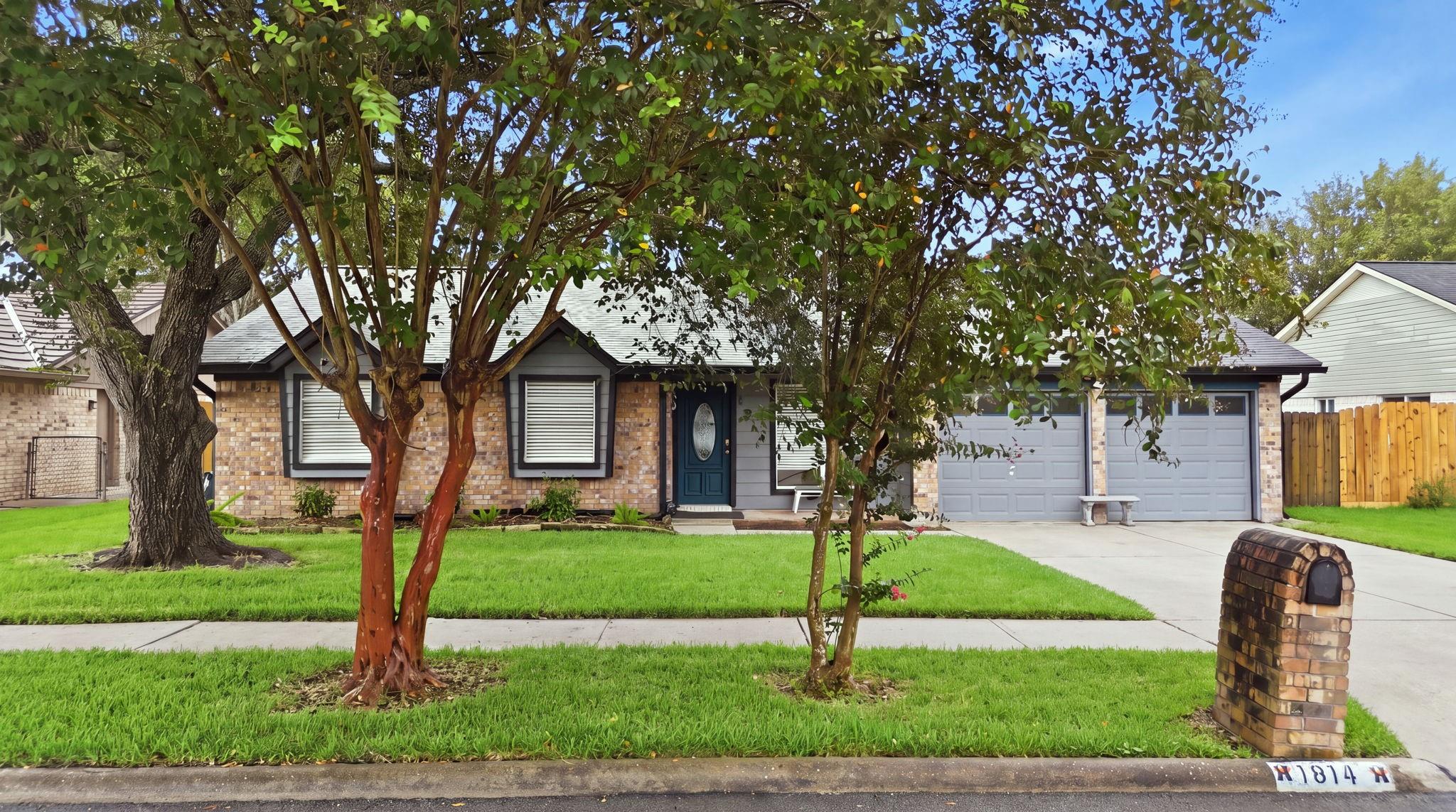 1814 Crooked Creek Lane