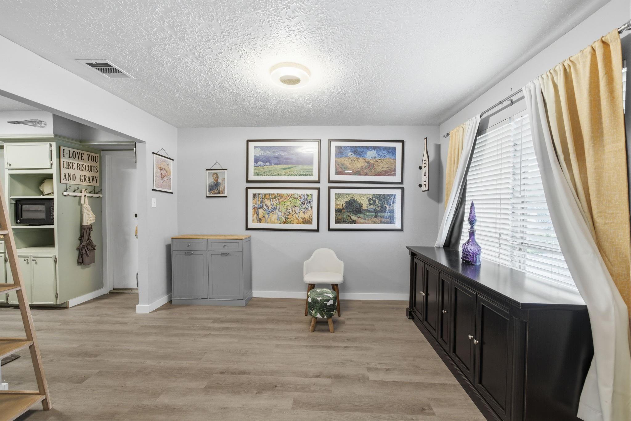 1814 Crooked Creek Lane