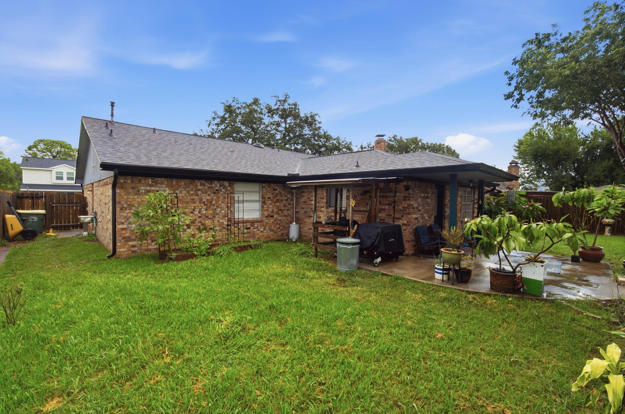 1814 Crooked Creek Lane
