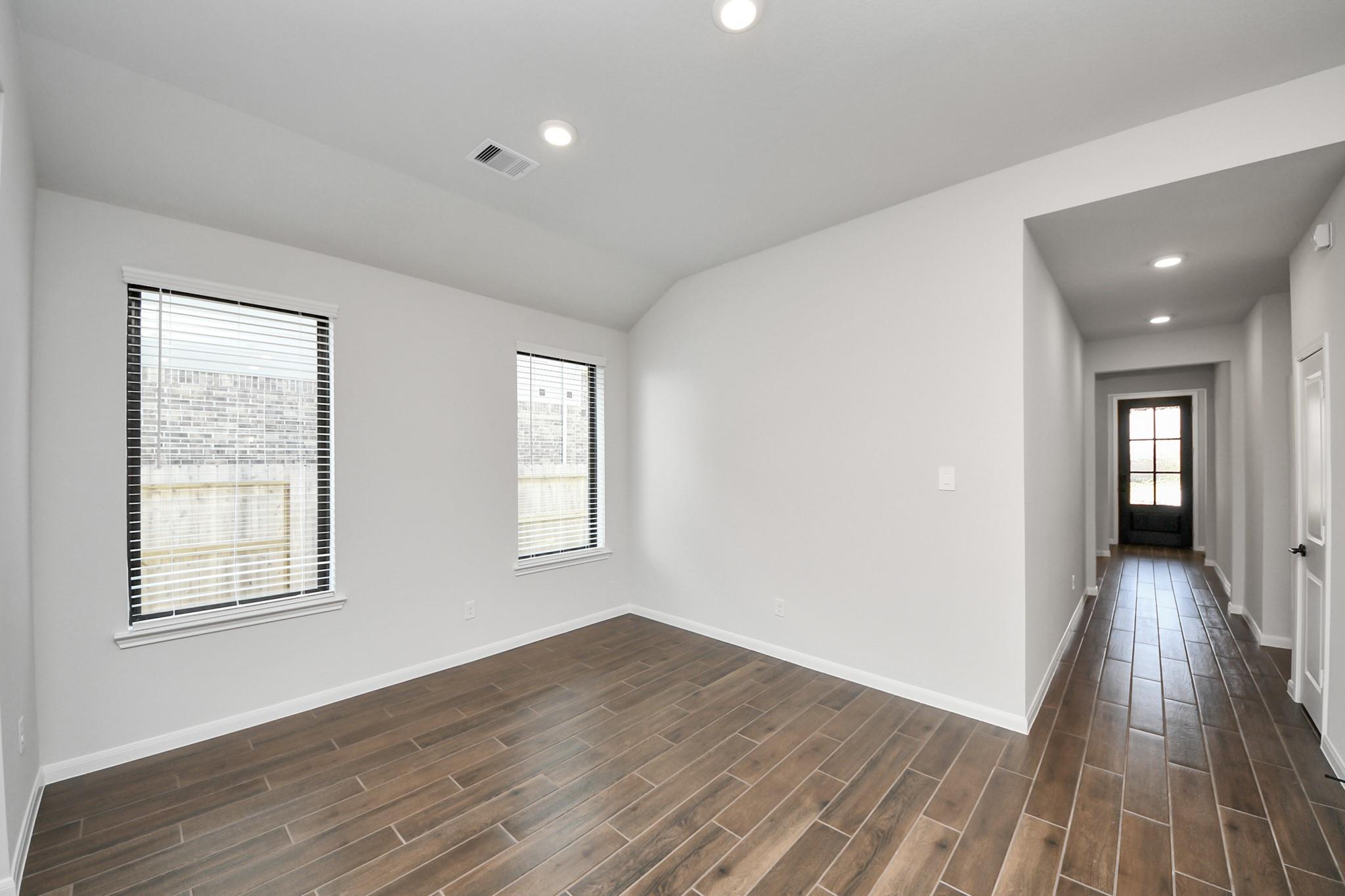 6723 Arabella Lakes Drive