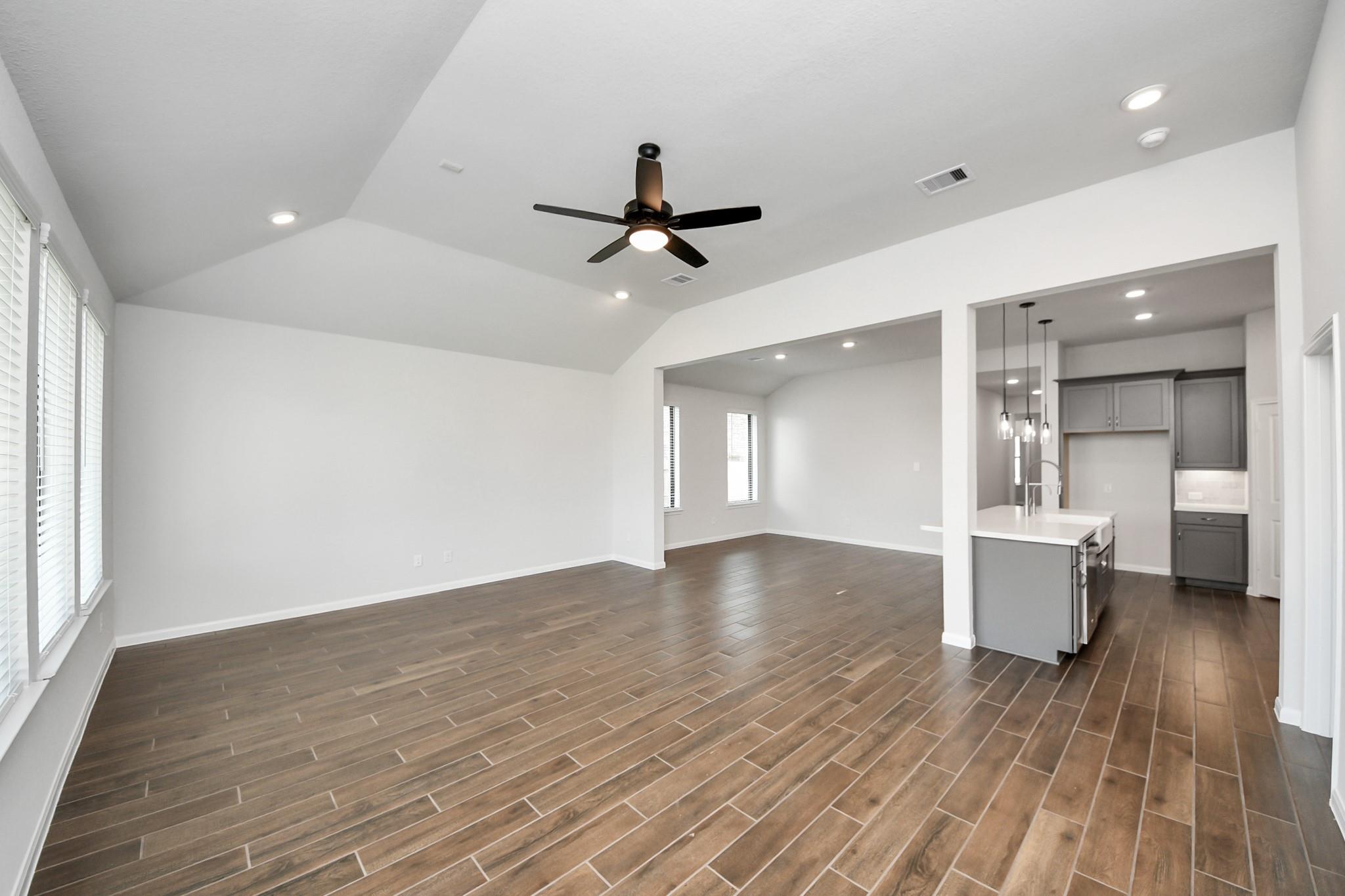 6723 Arabella Lakes Drive