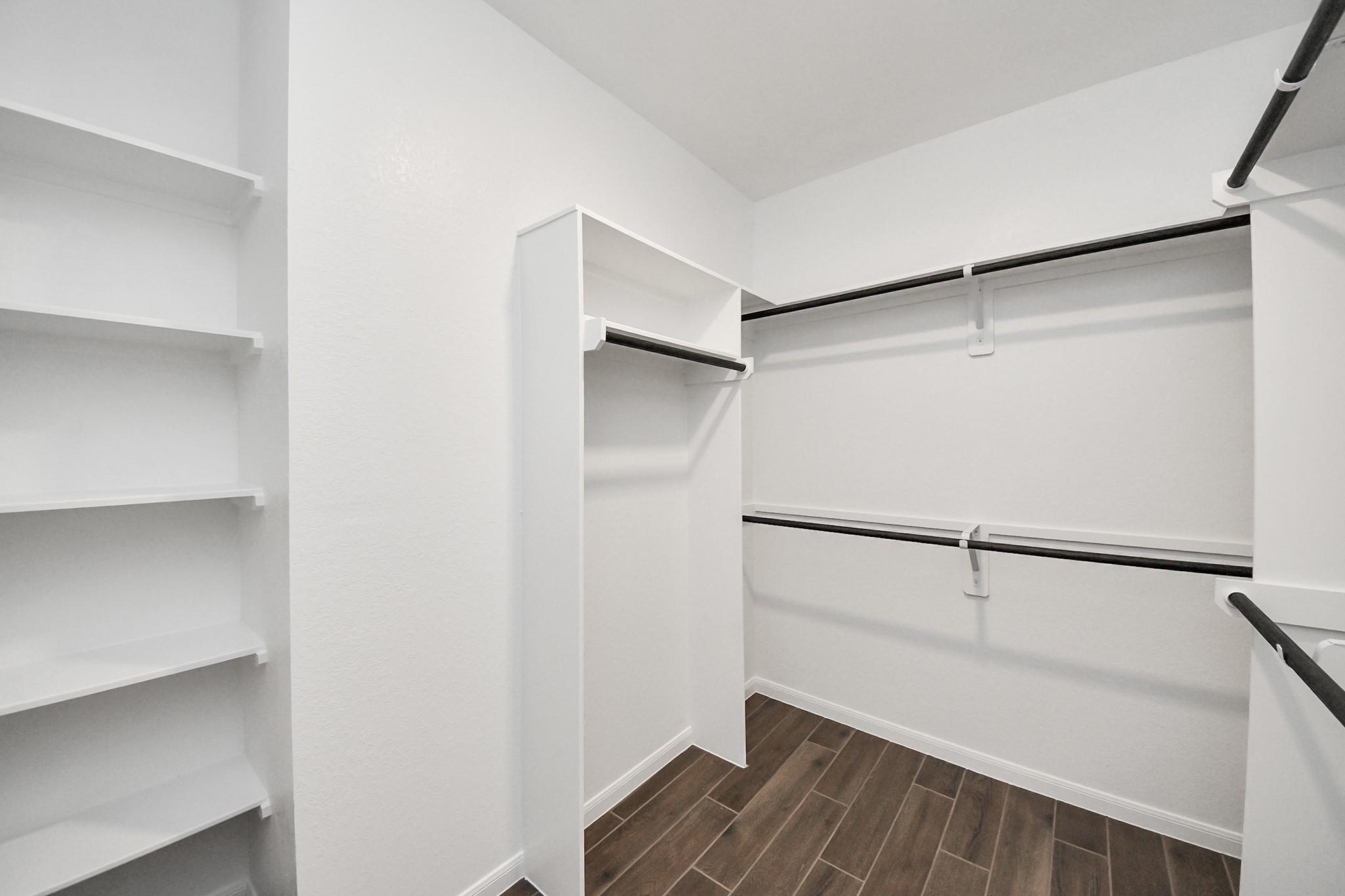 6723 Arabella Lakes Drive