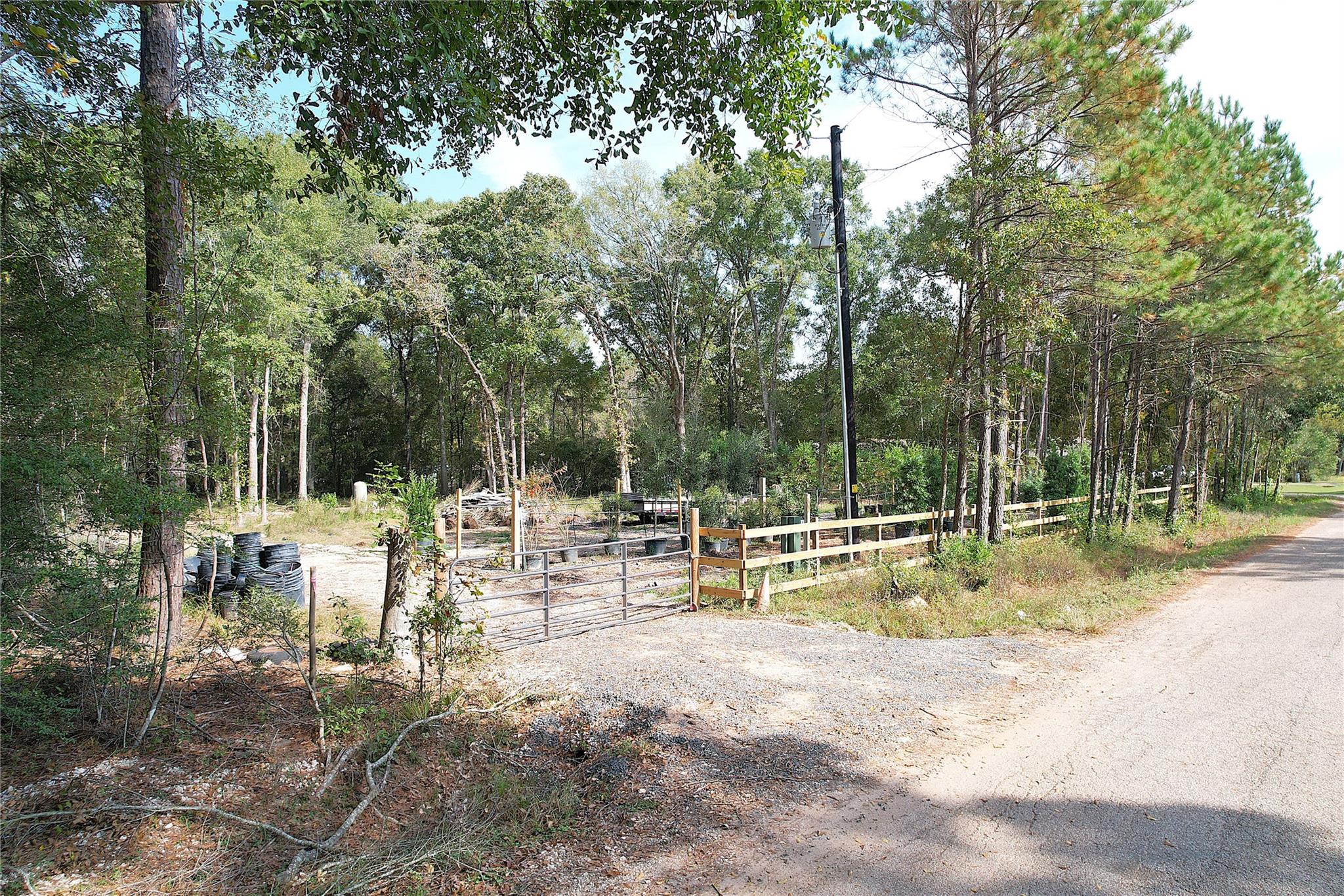 17648 Rhonda Lane
