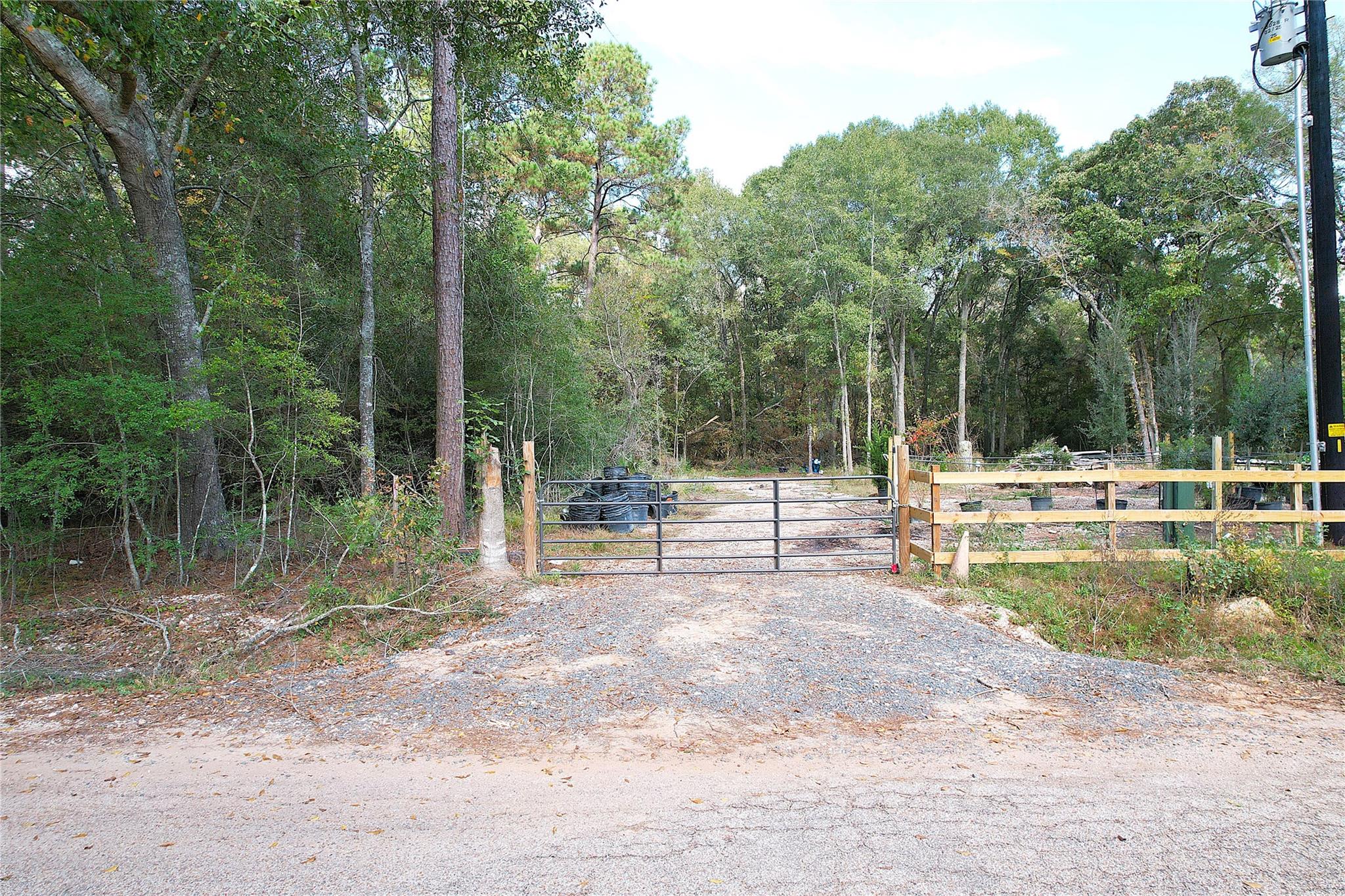 17648 Rhonda Lane
