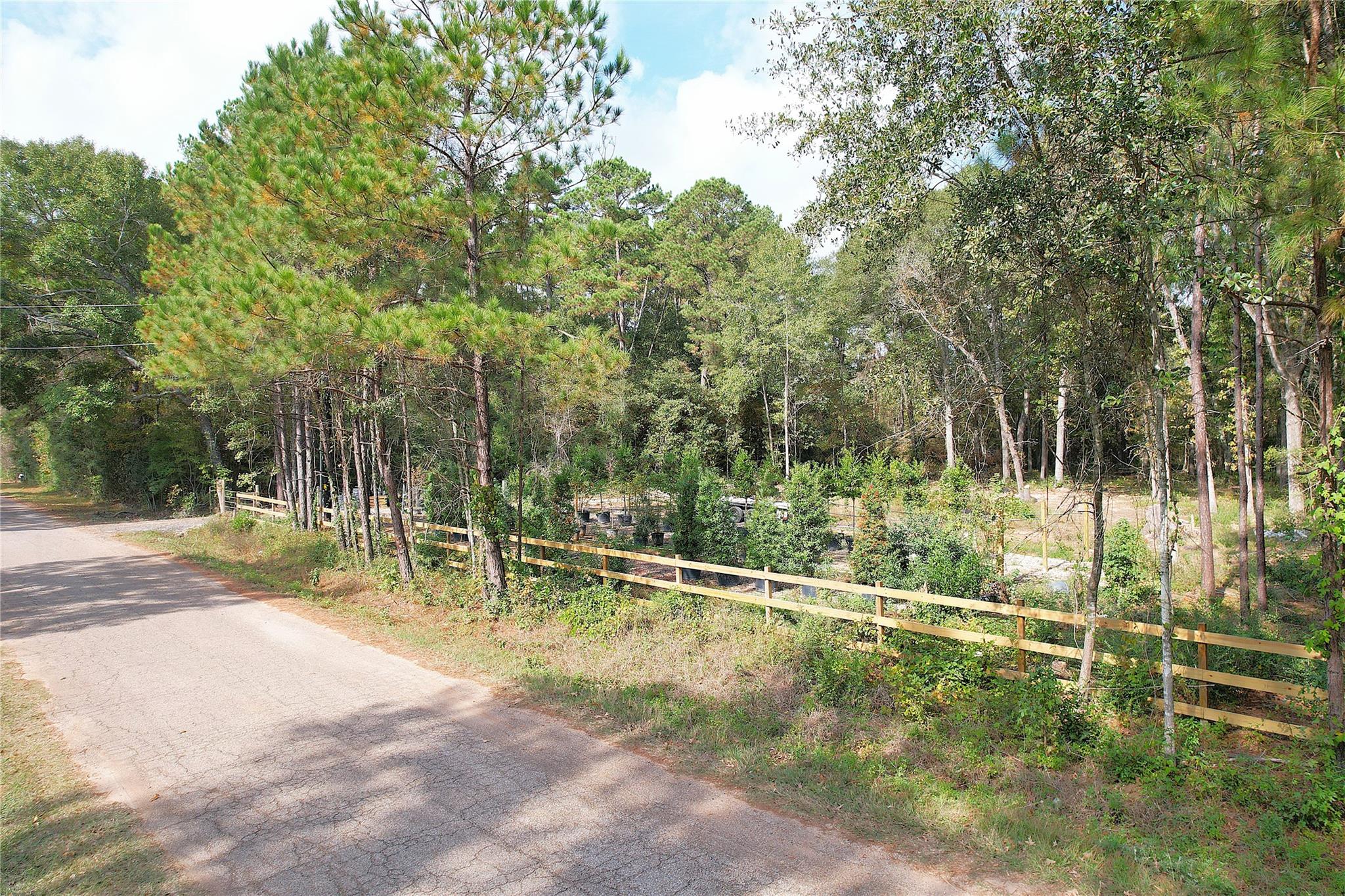 17648 Rhonda Lane