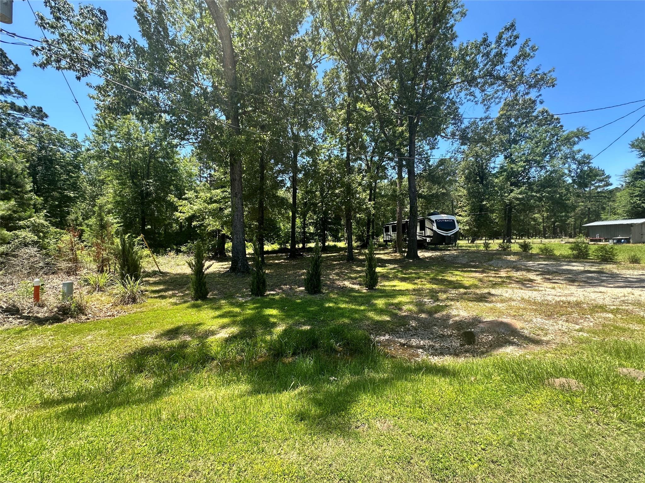 476 W Woodland Shores Drive