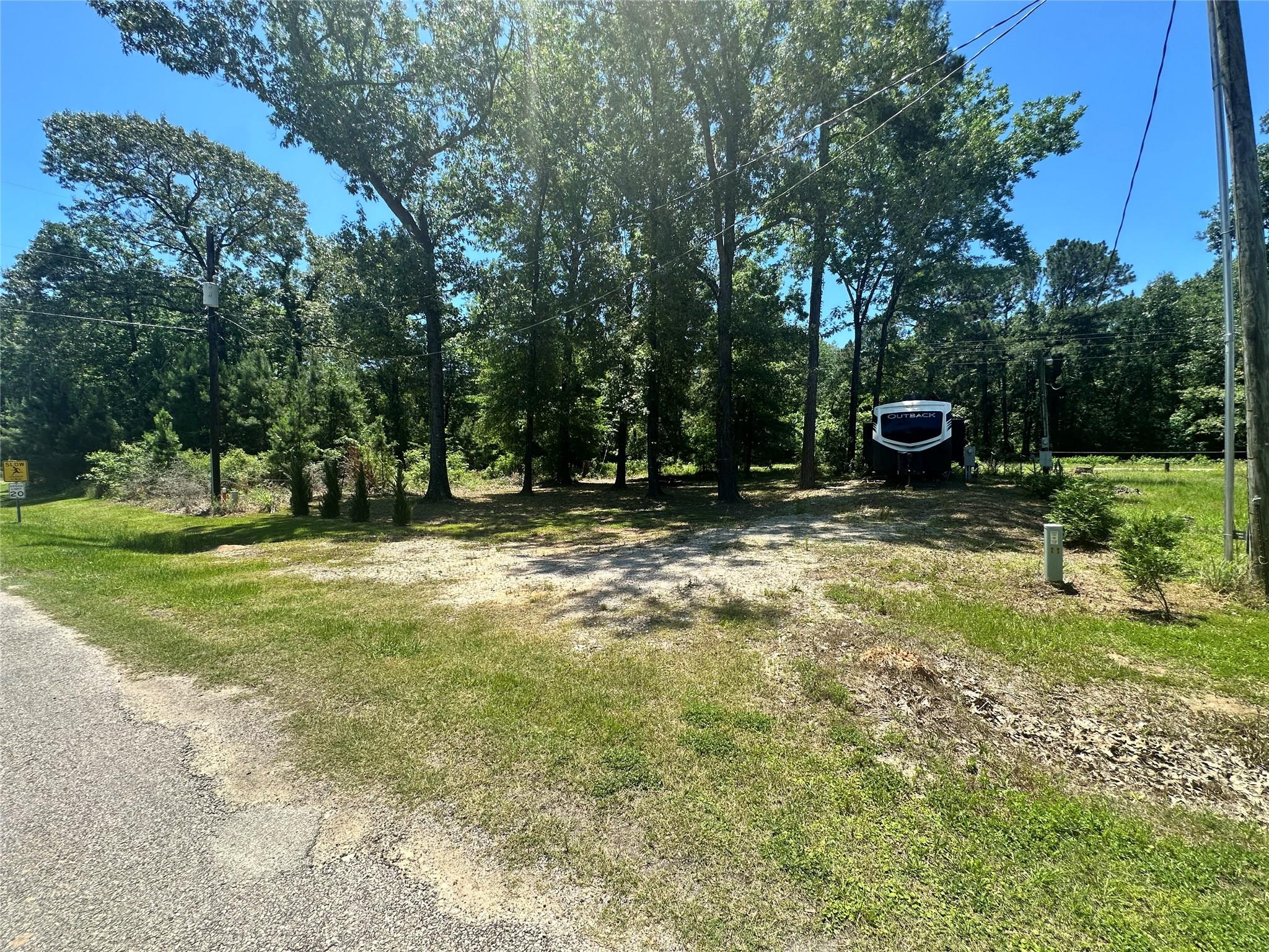 476 W Woodland Shores Drive