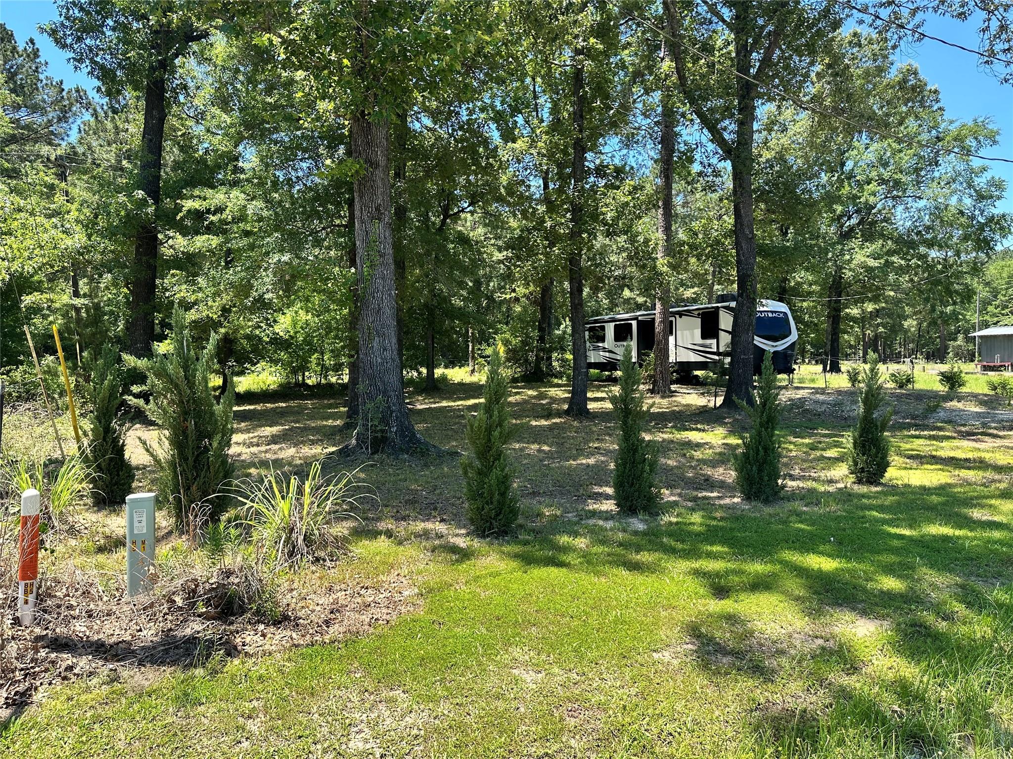 476 W Woodland Shores Drive