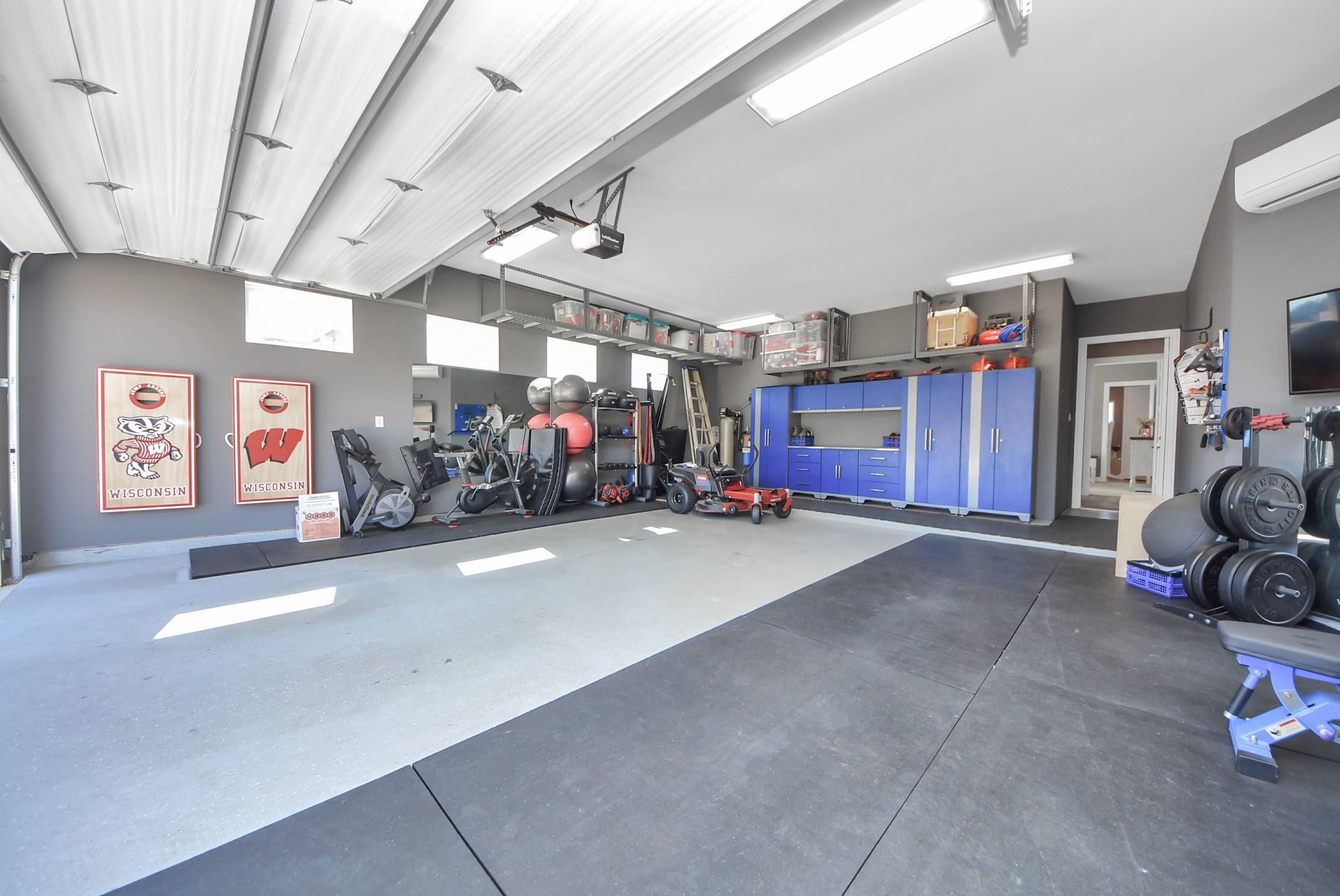 1302 Corianne Street