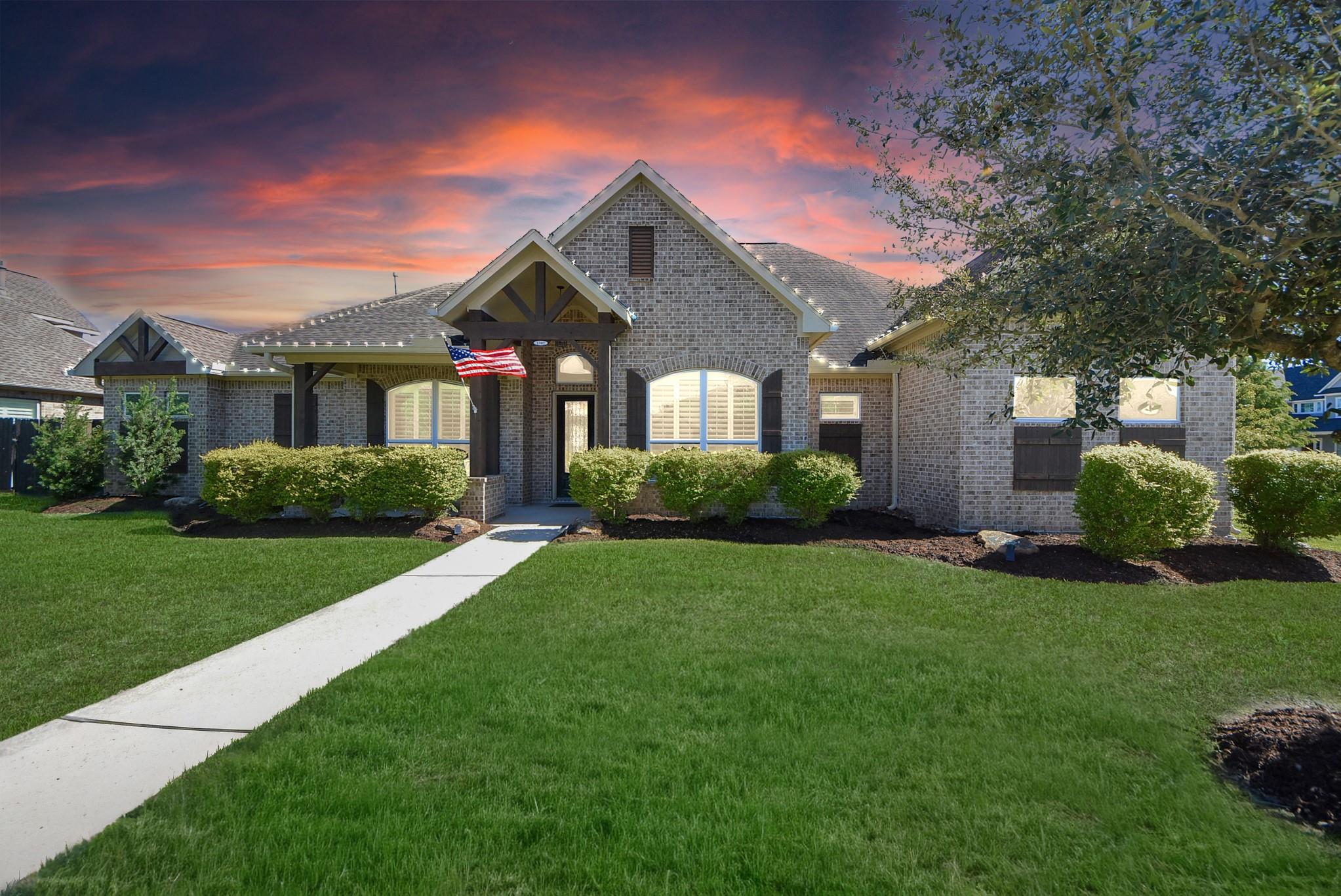 1302 Corianne Street