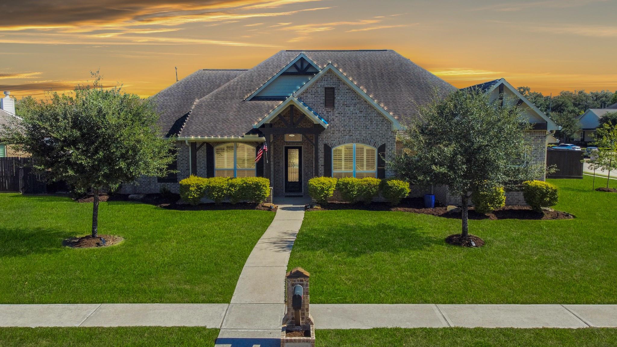 1302 Corianne Street