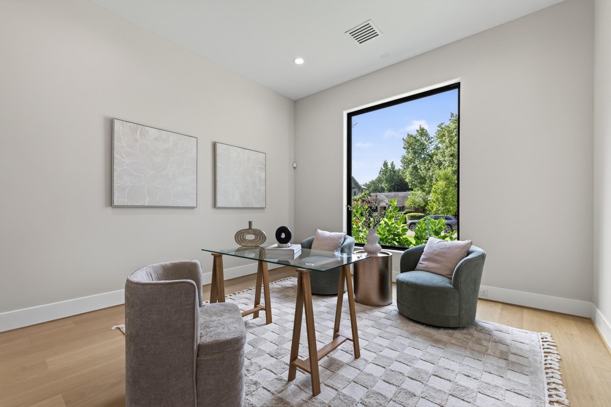 1014 Gardenia Drive