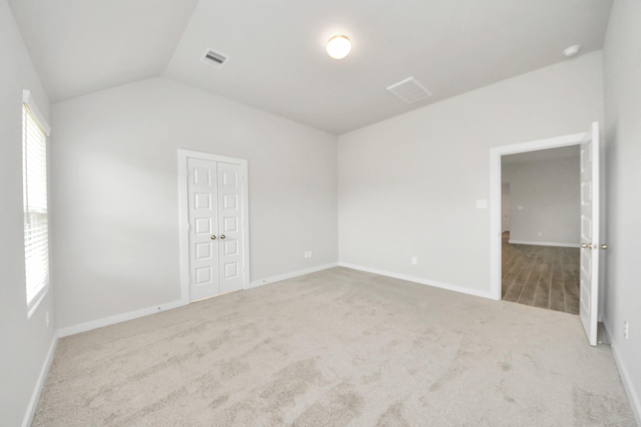 5843 Madison Trail Drive