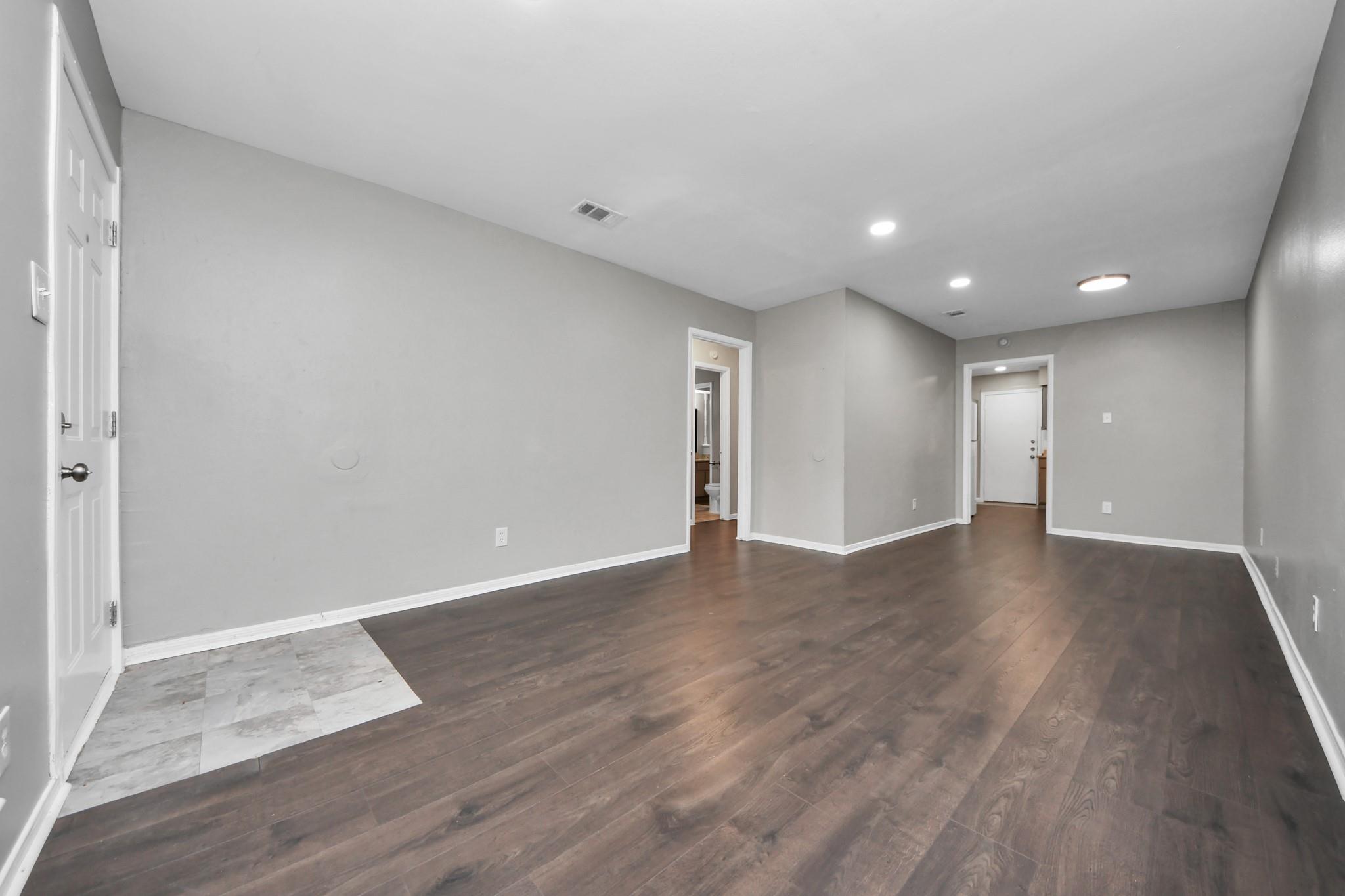 1736 Crestdale Drive # 6
