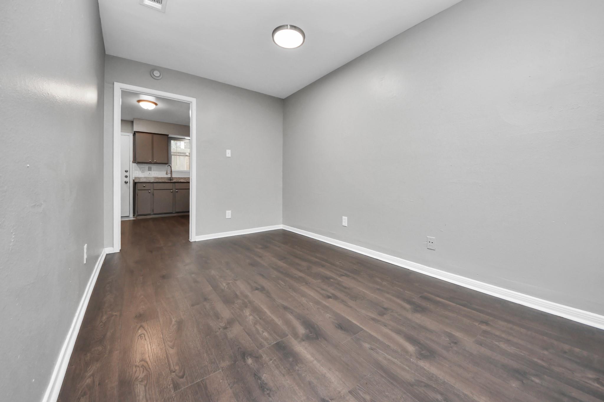 1736 Crestdale Drive # 6