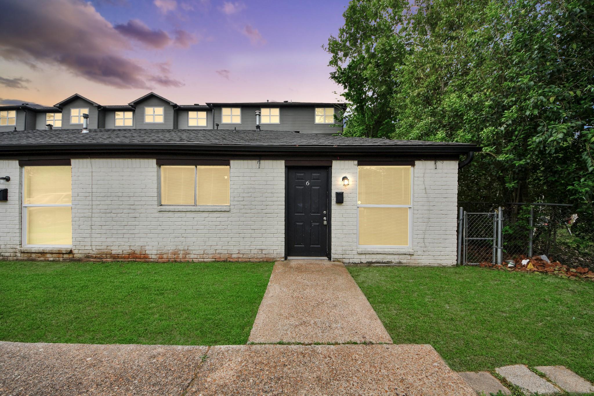 1736 Crestdale Drive # 6