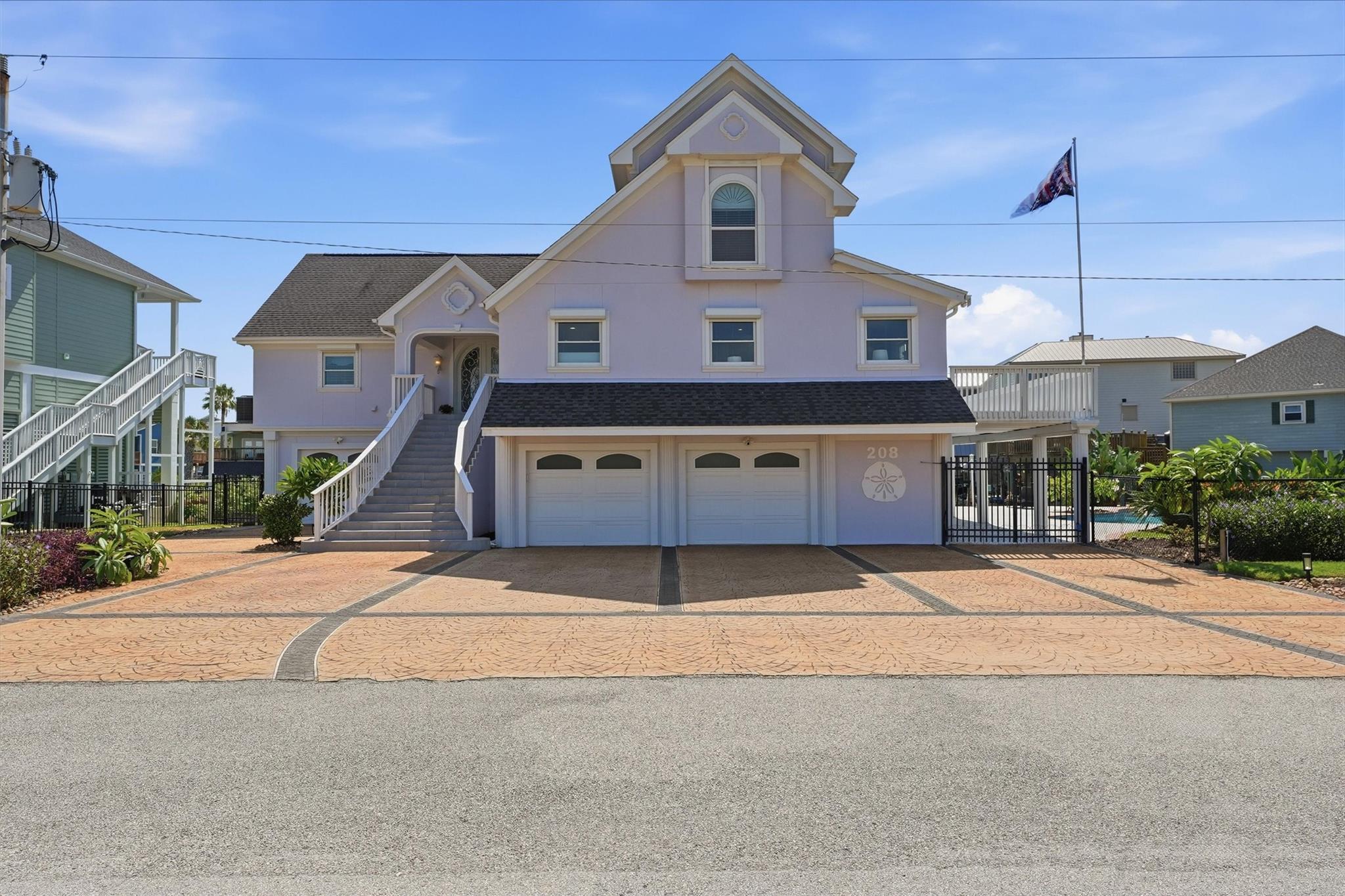 208 Coconut Street
