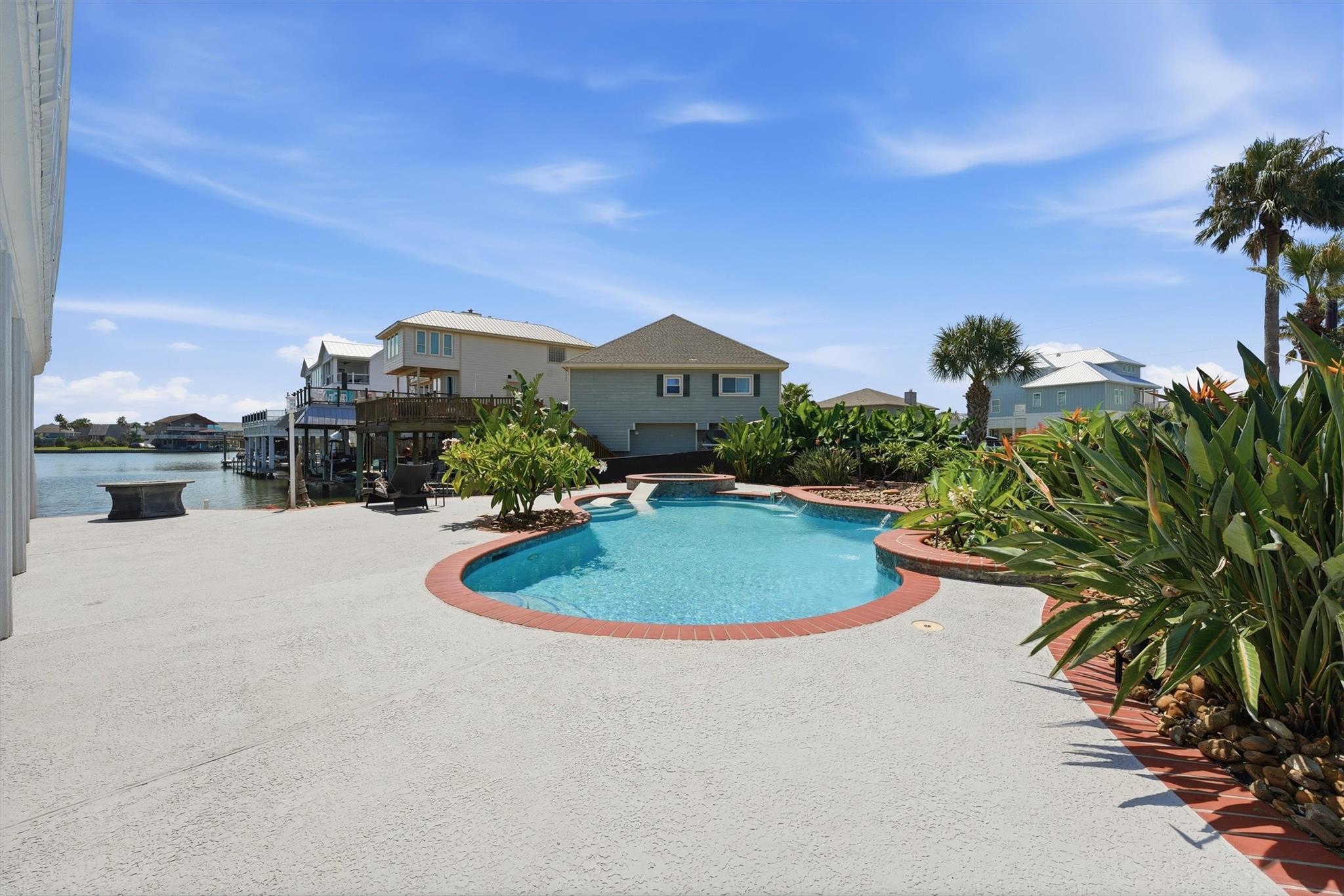 208 Coconut Street