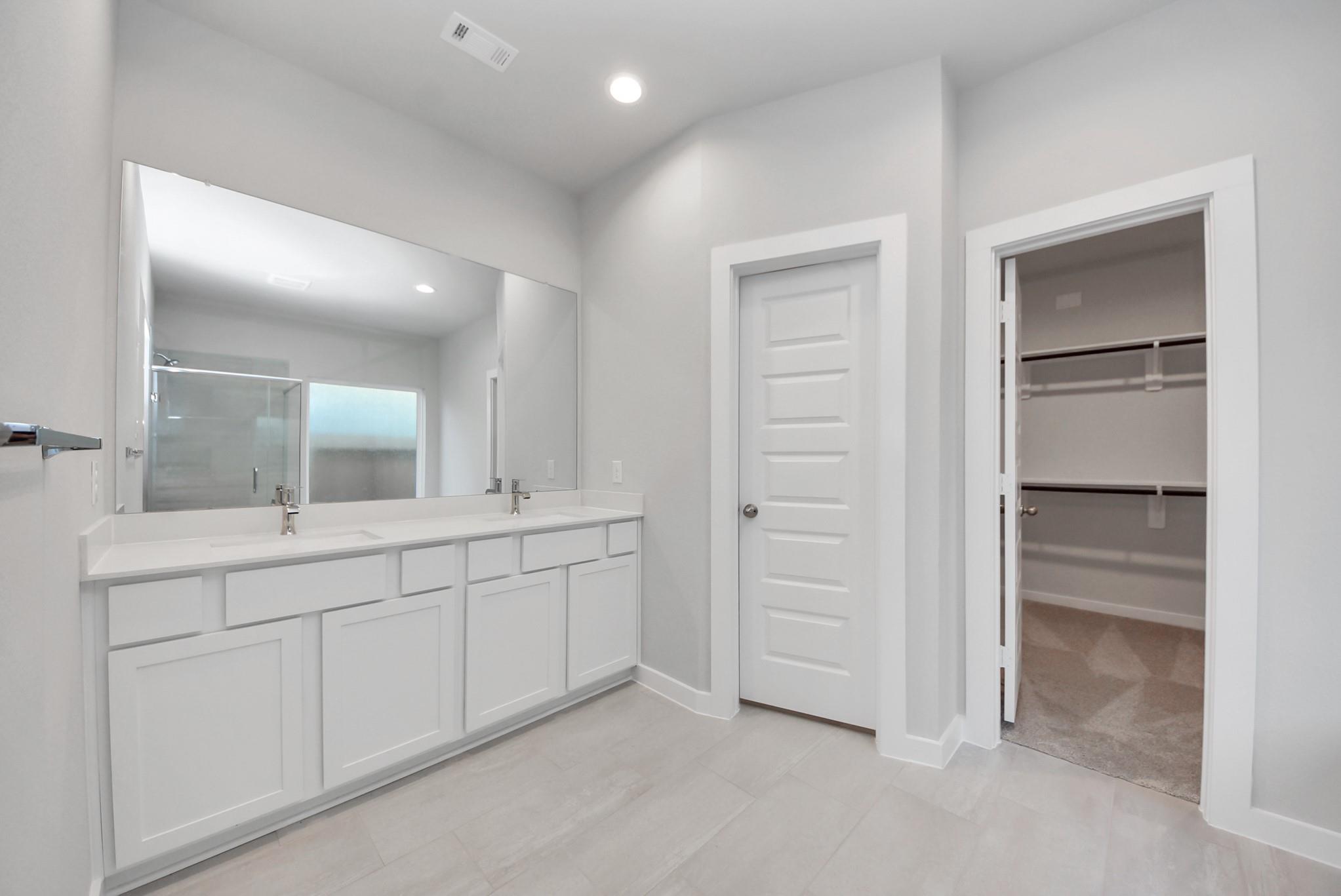 15111 Statice Trail