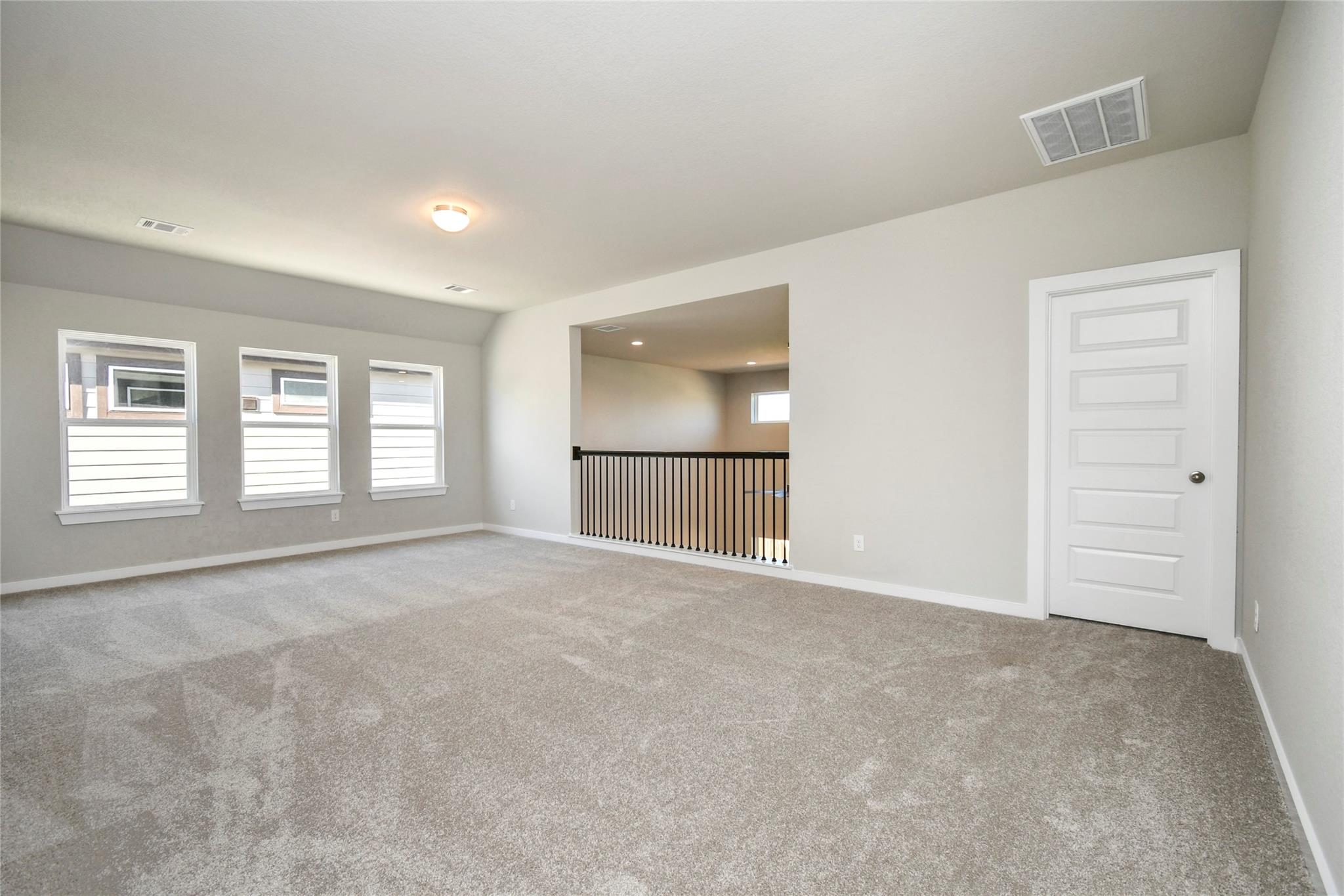 15111 Statice Trail