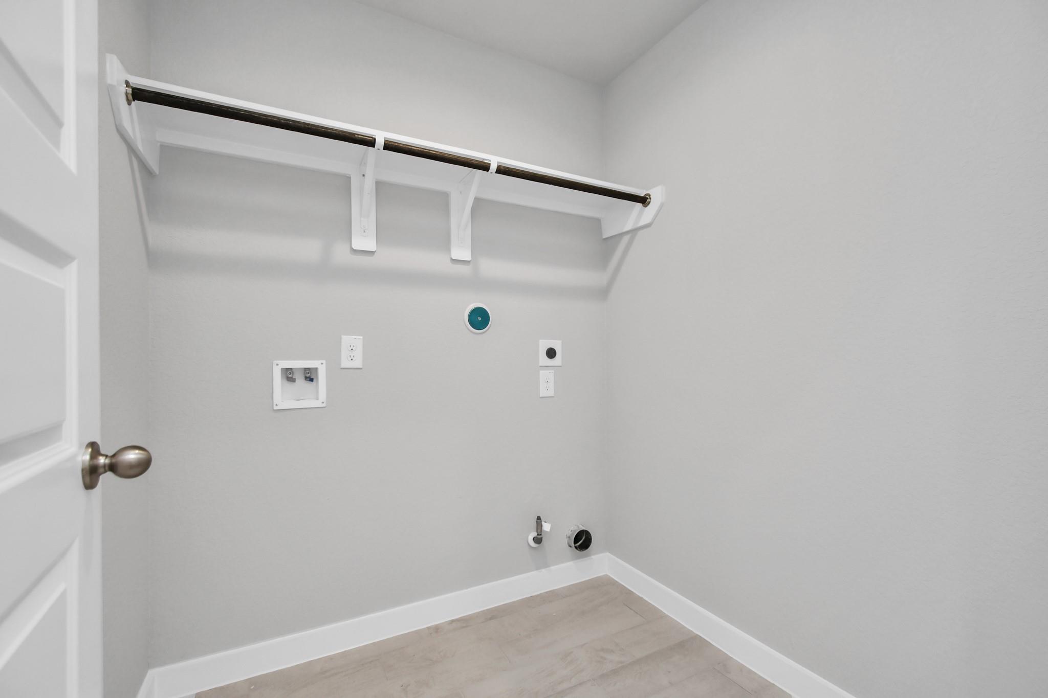 15111 Statice Trail