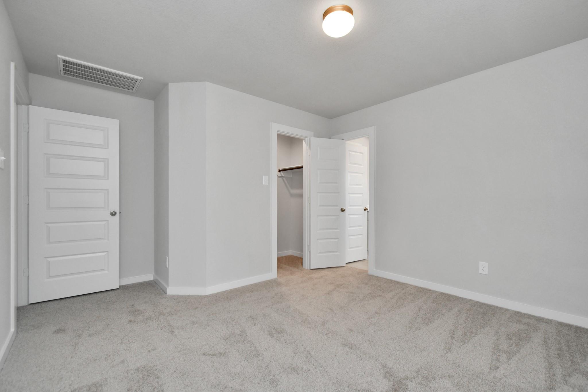 15111 Statice Trail