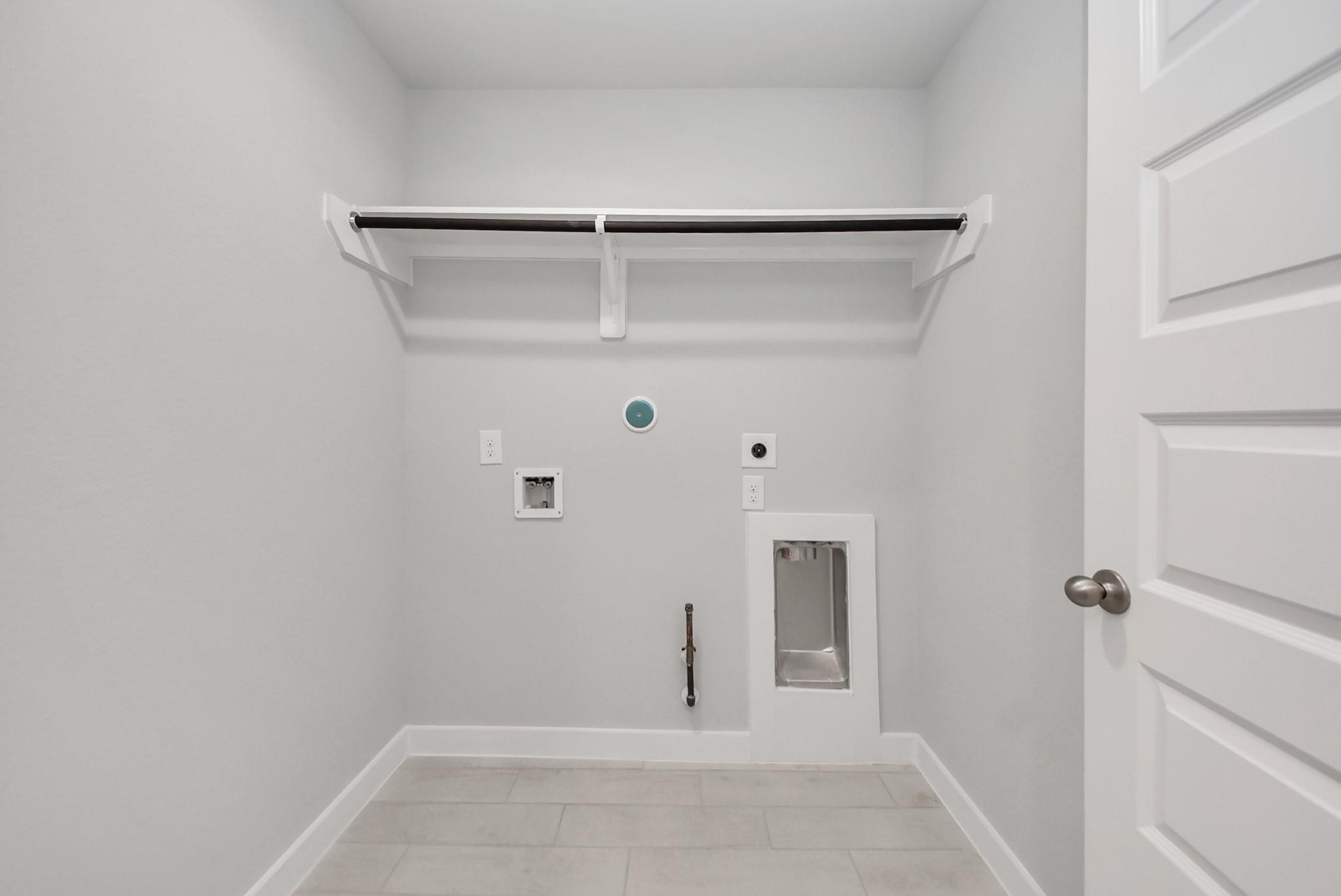 15111 Statice Trail