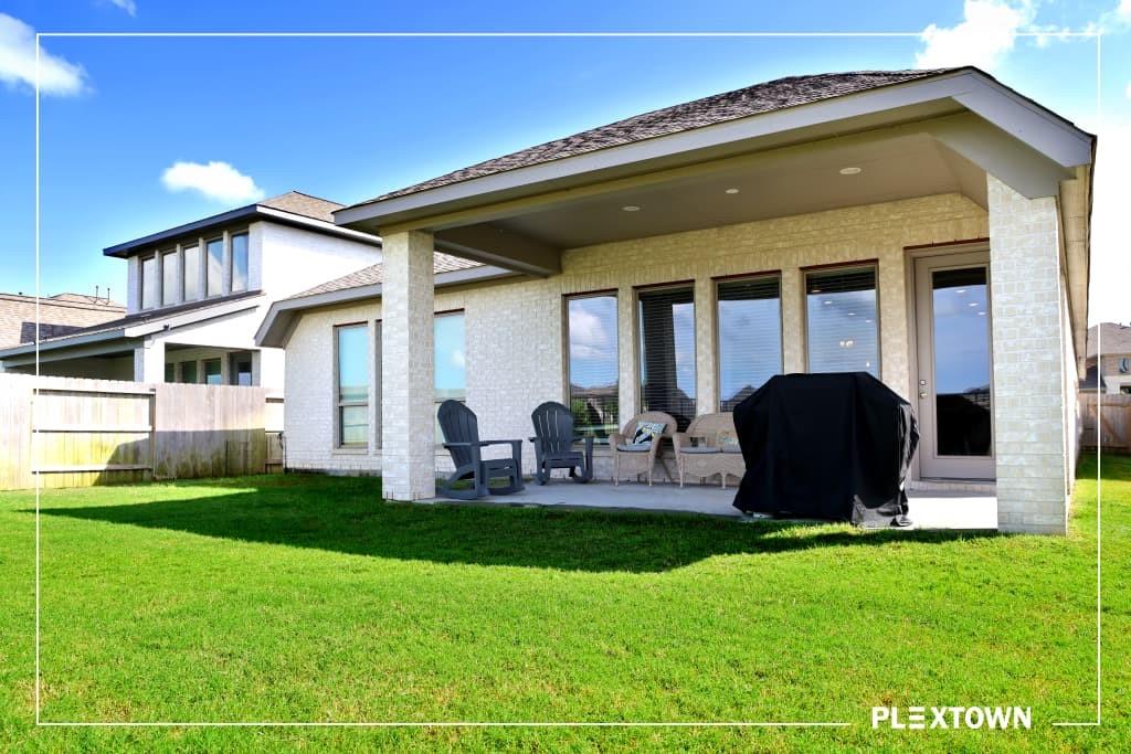 5323 Violet Ridge Drive