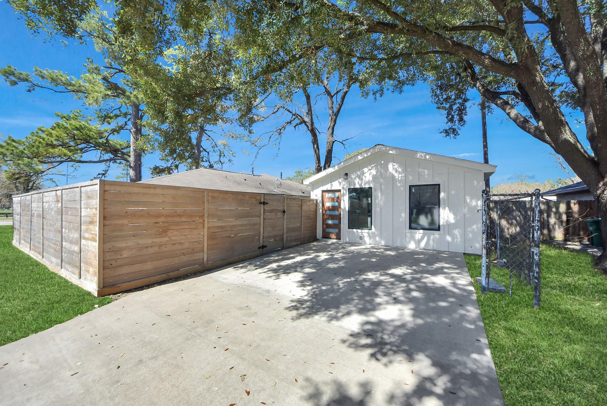 4218 T C Jester Blvd