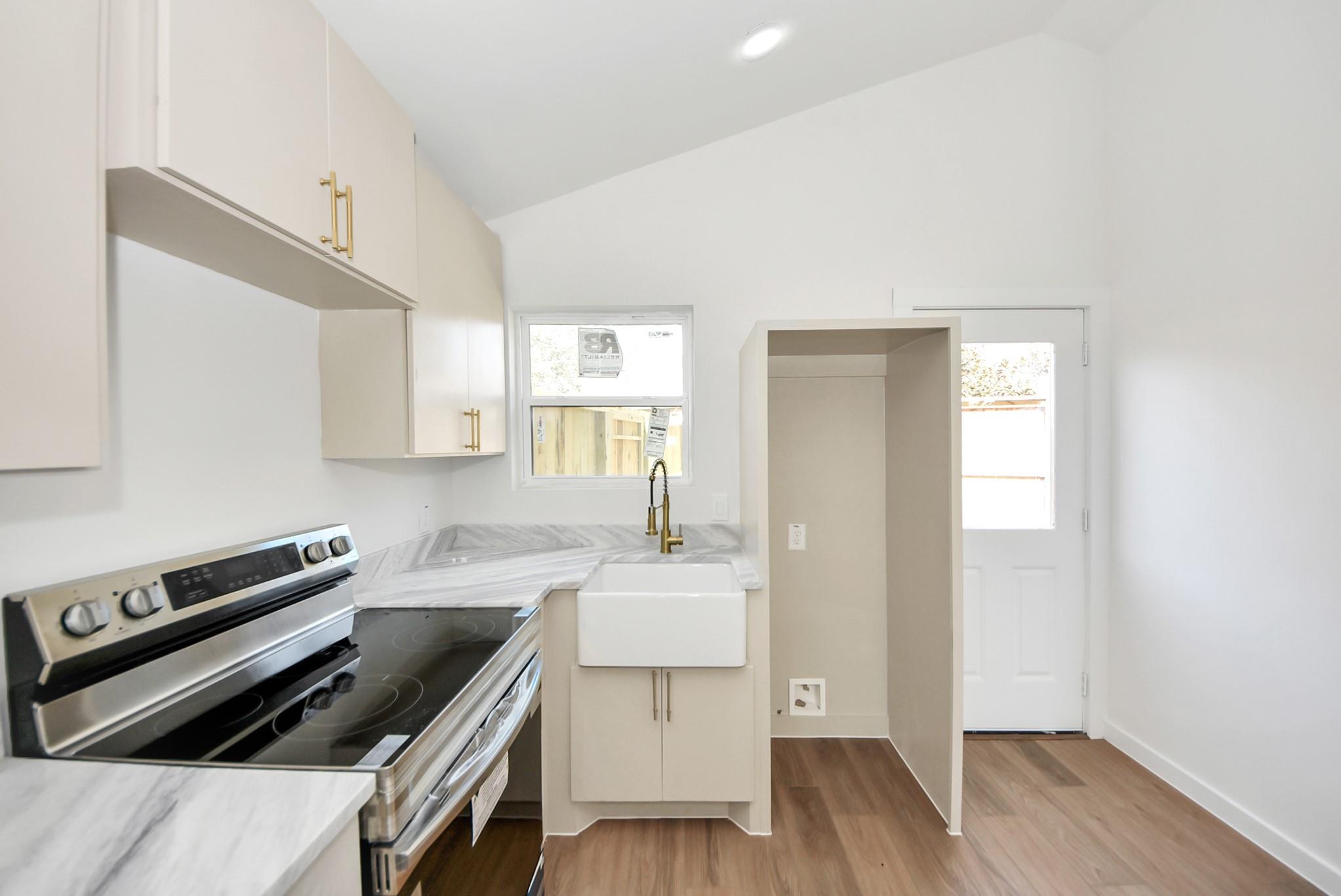 4218 T C Jester Blvd