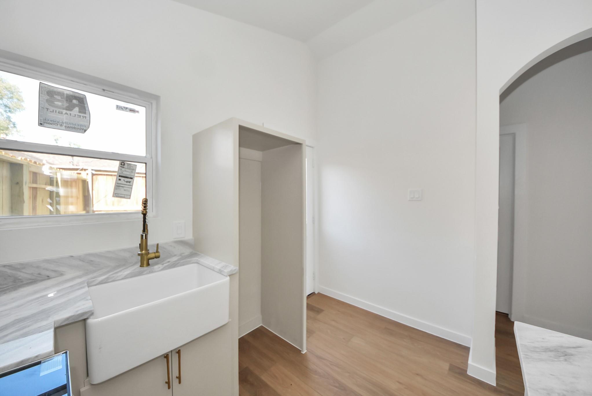 4218 T C Jester Blvd