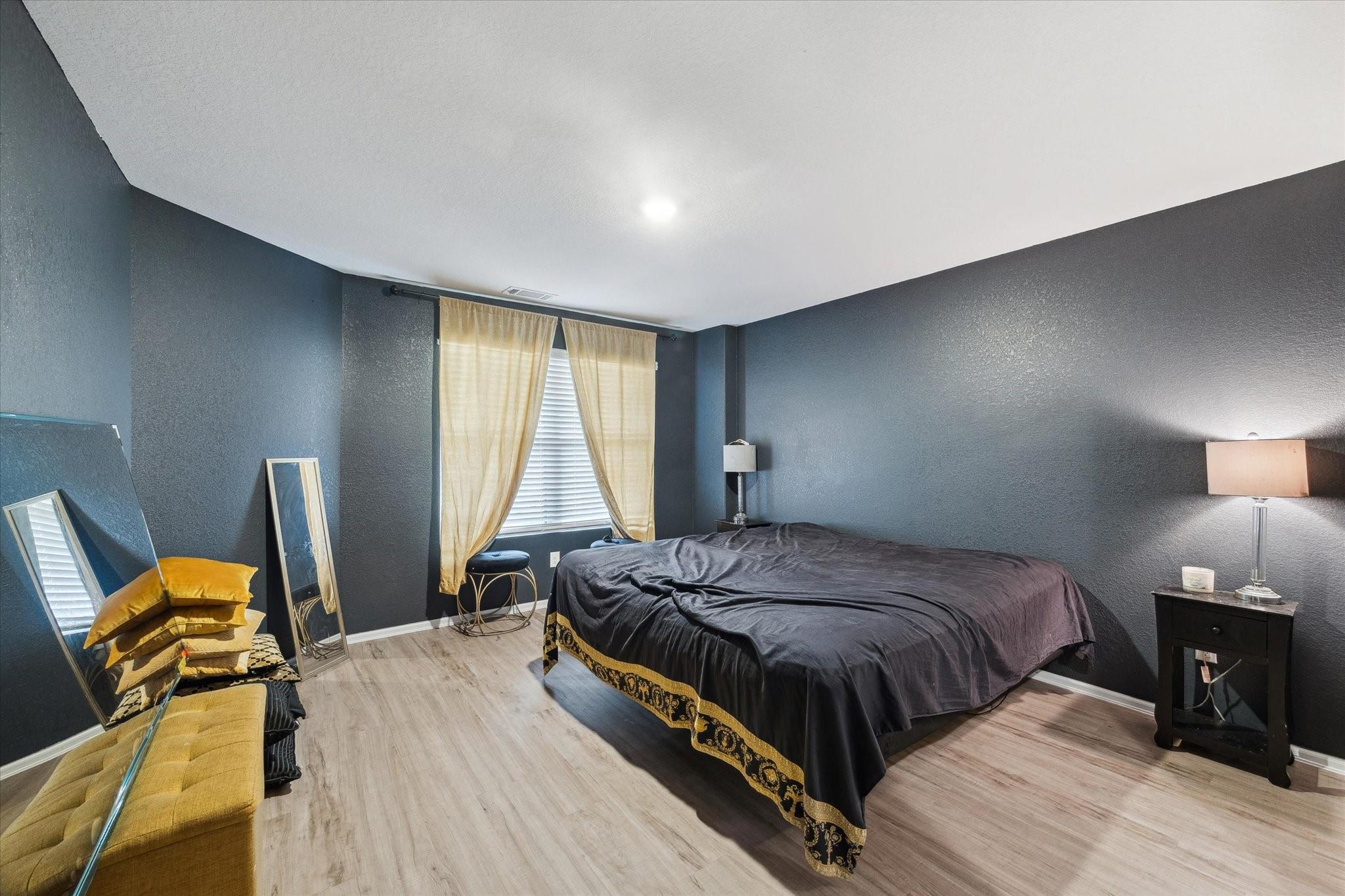 22014 Birchwood River Trail