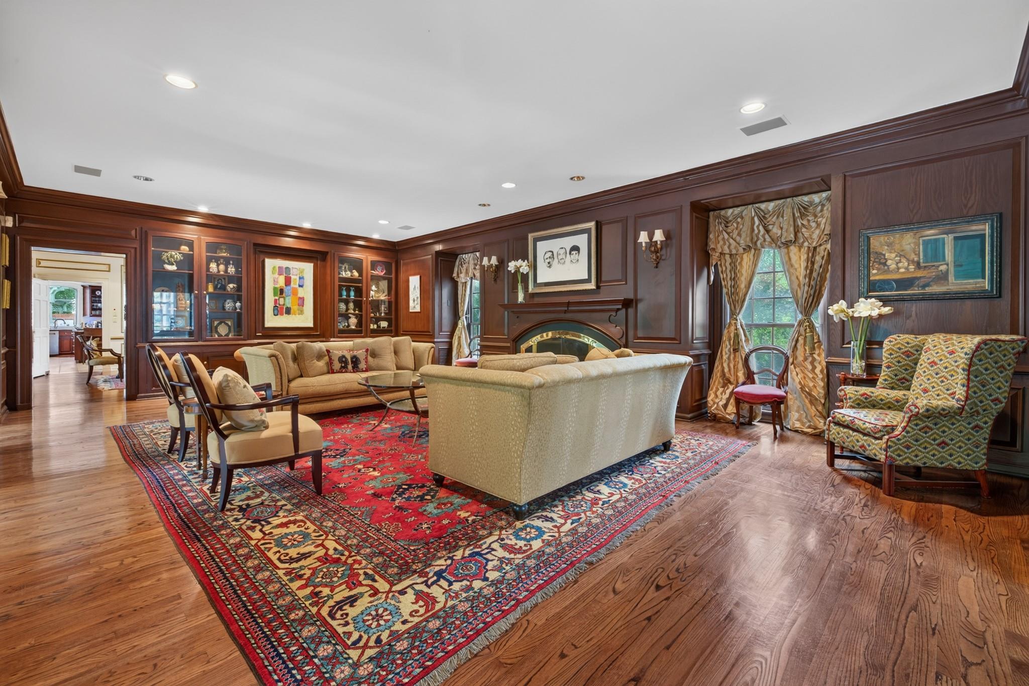35 W Rivercrest Drive