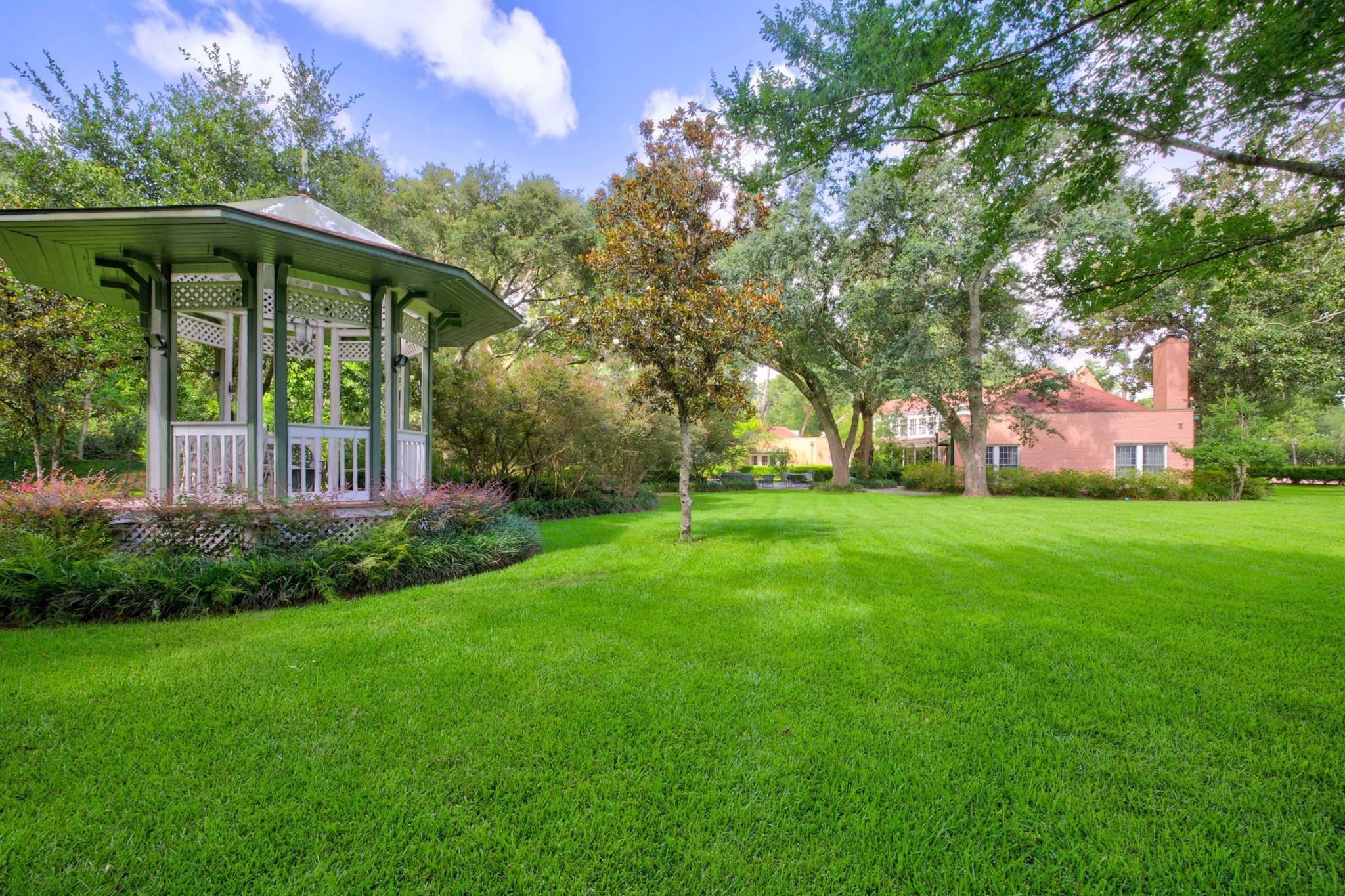 35 W Rivercrest Drive