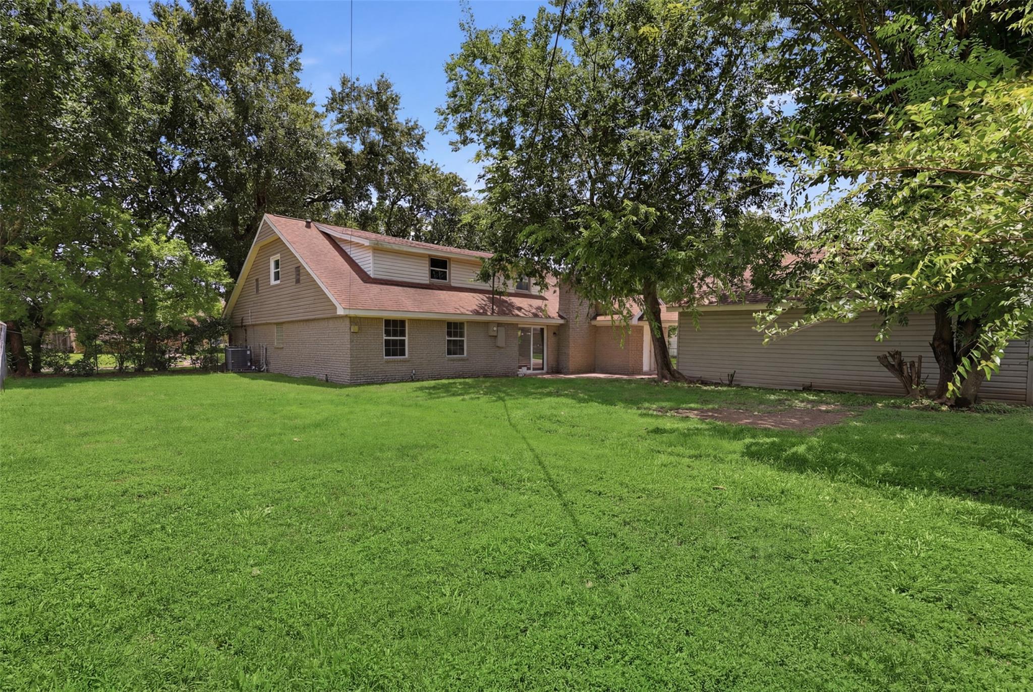 7826 Twin Hills Drive