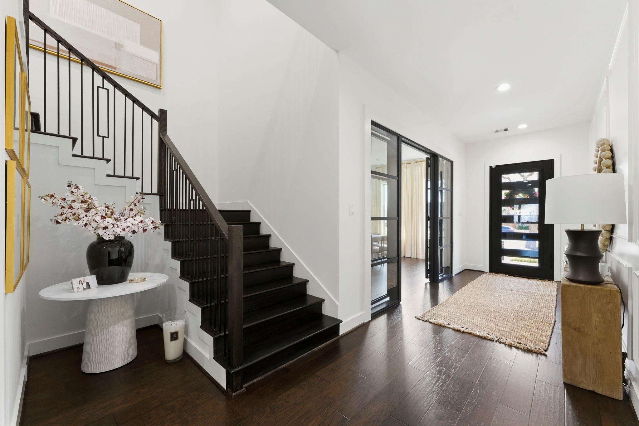 802 W 30th Street