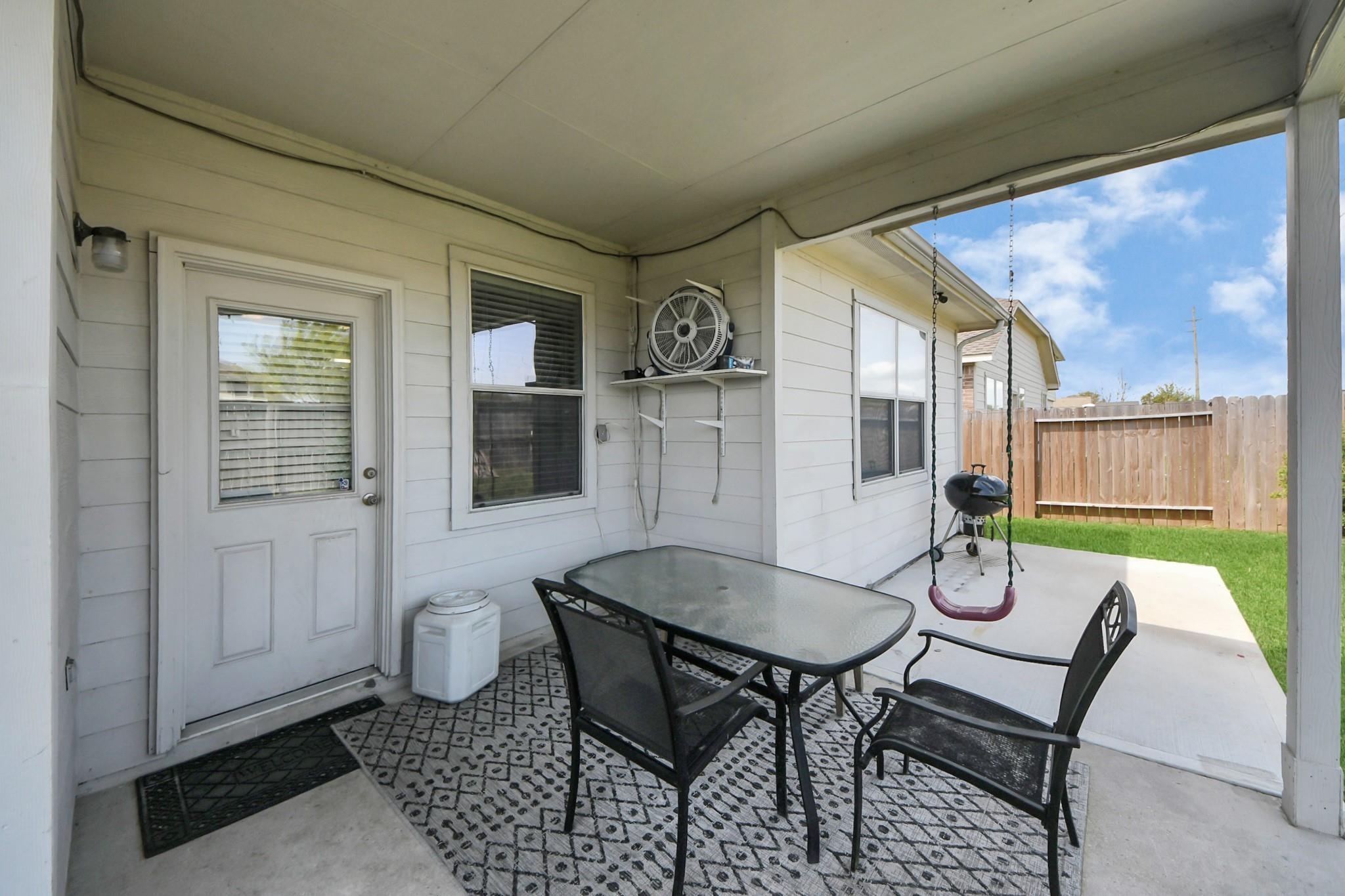 1922 Makenna Lane
