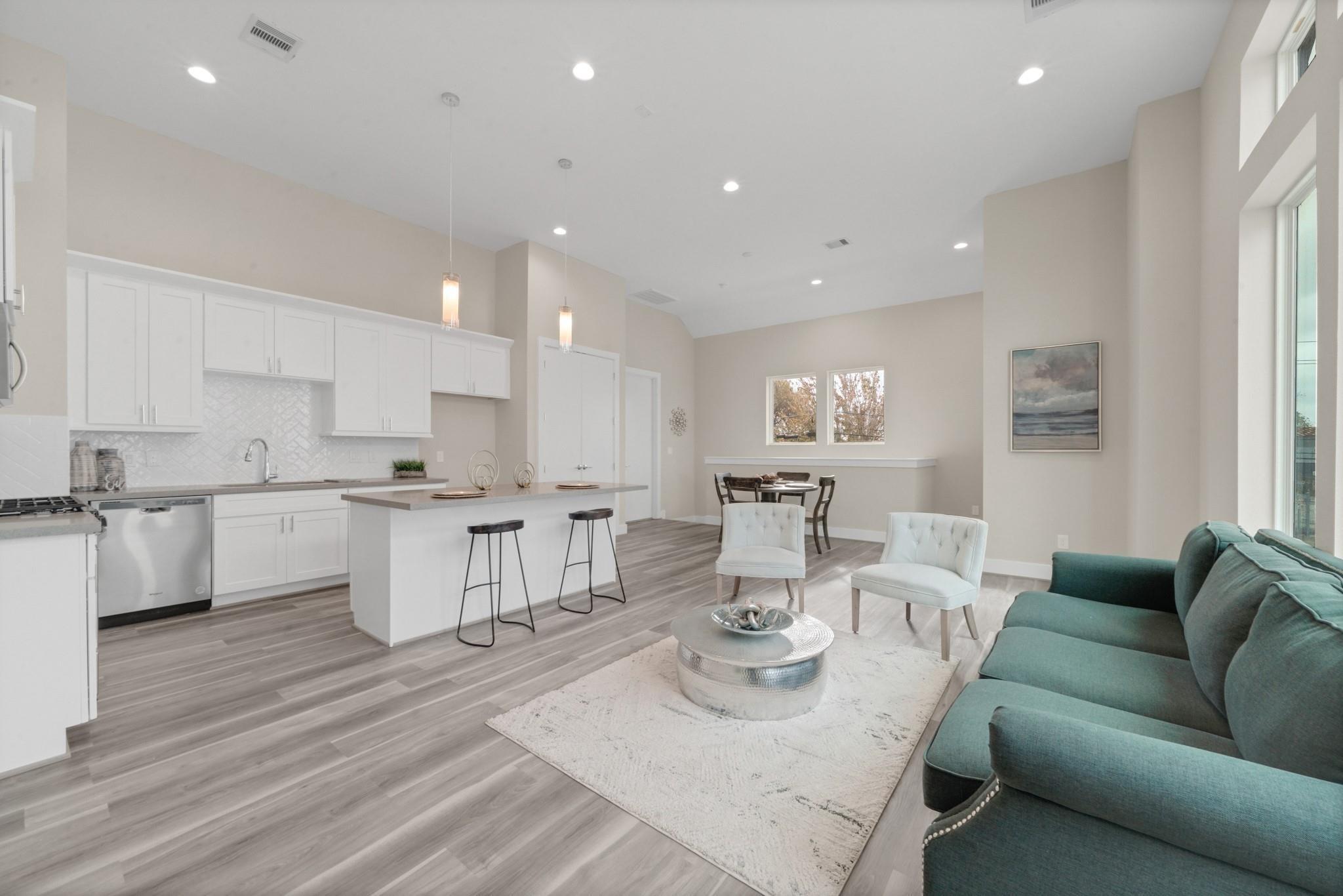 2504 W Tidwell Road # C