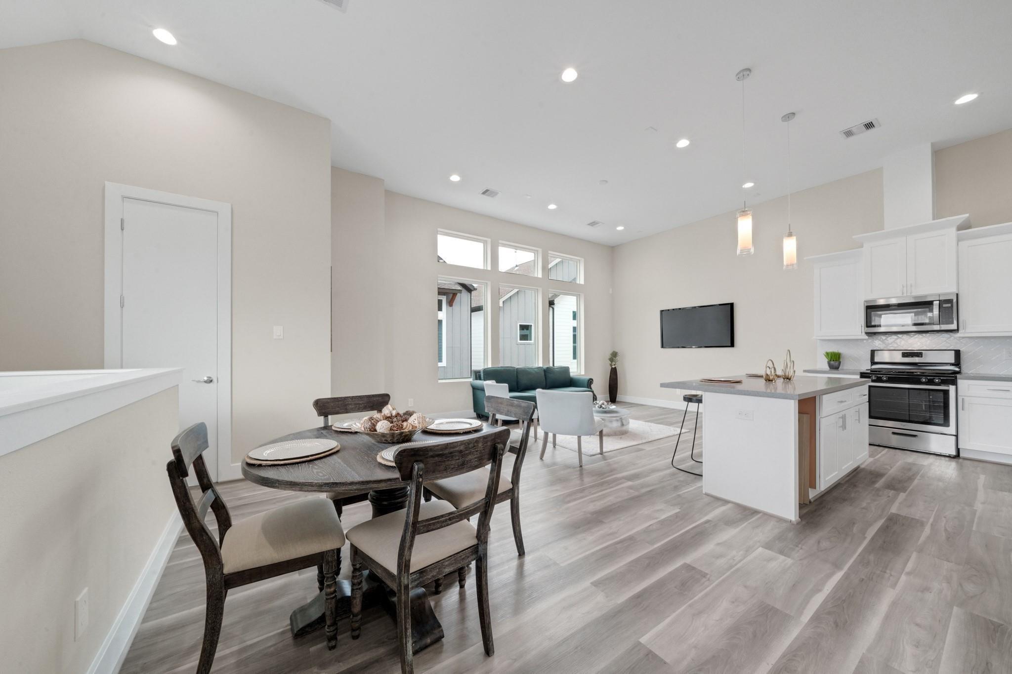 2504 W Tidwell Road # C