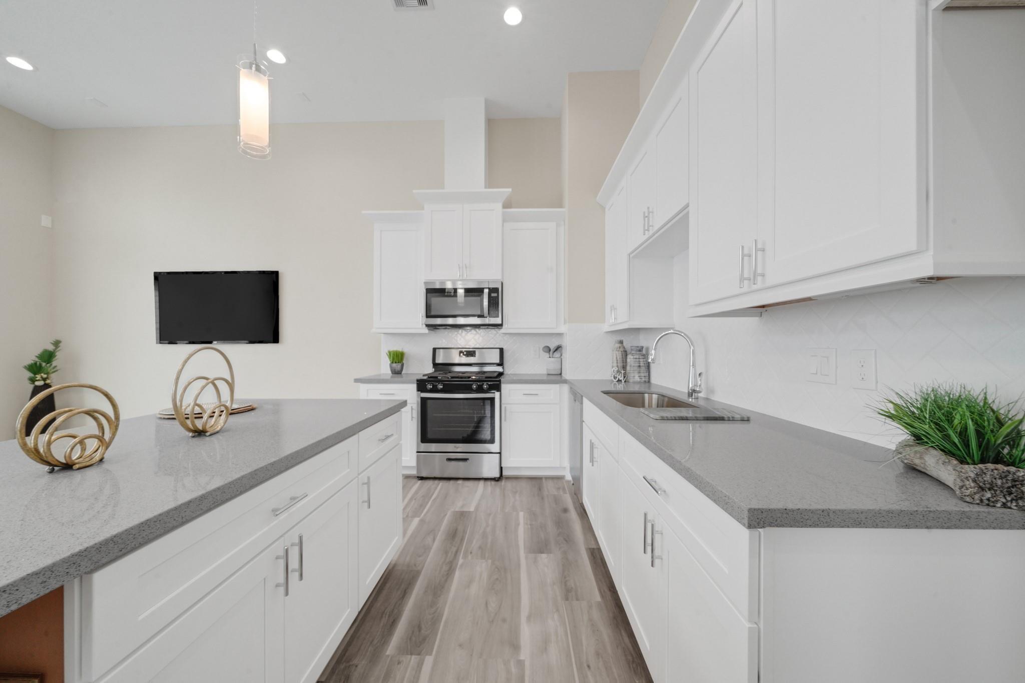 2504 W Tidwell Road # C