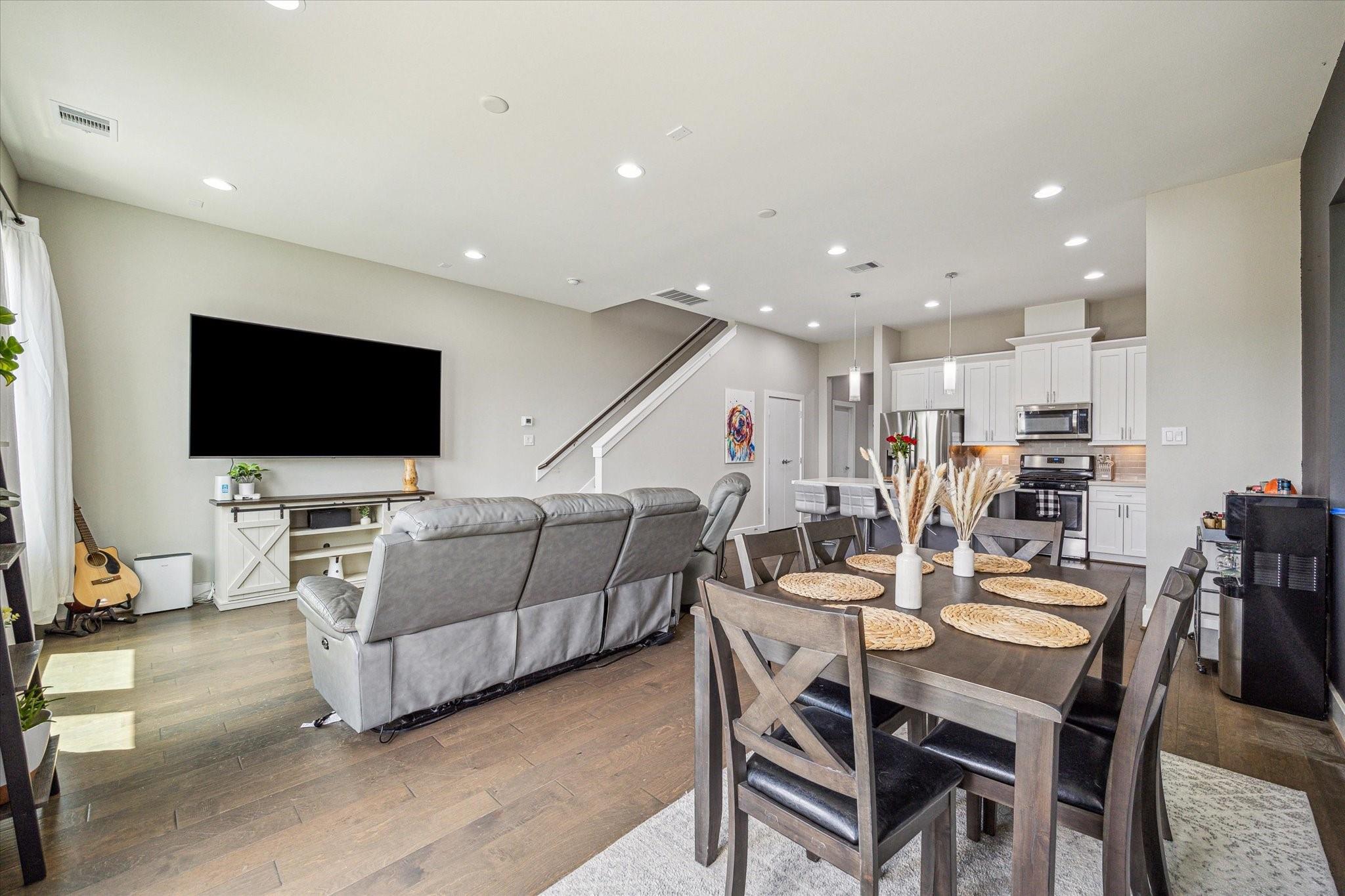5520 Rosslyn Road