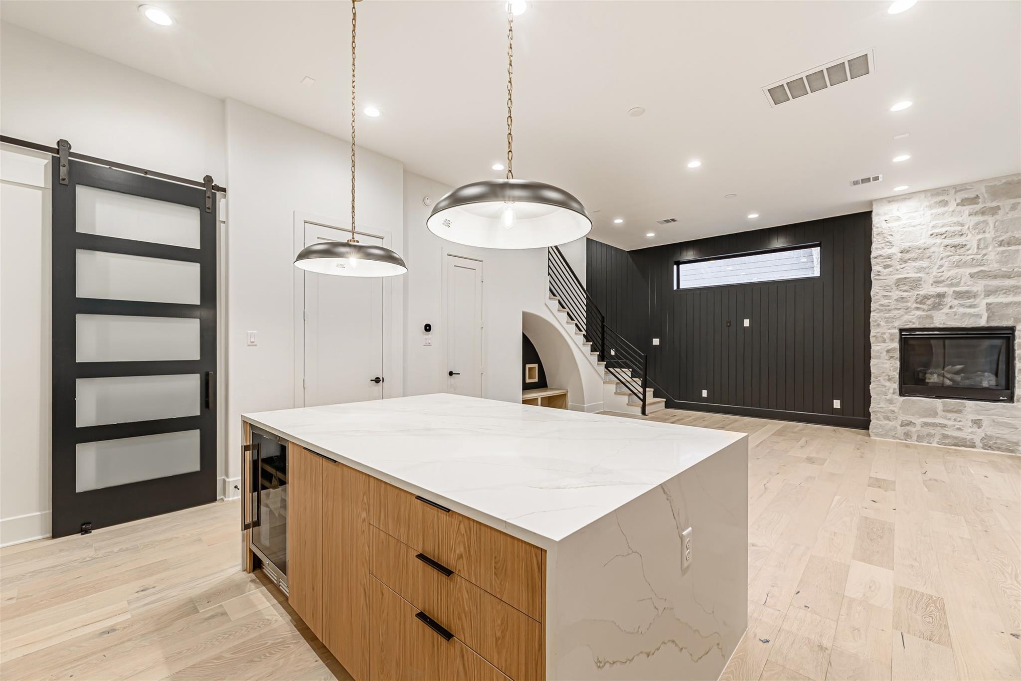 1104 W 9th Street