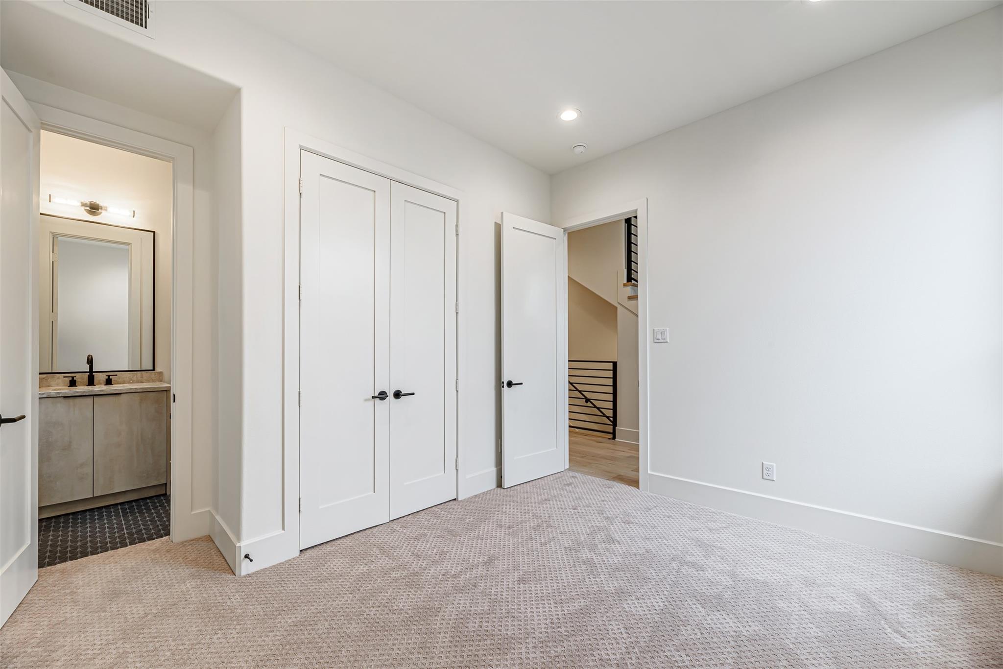 1104 W 9th Street