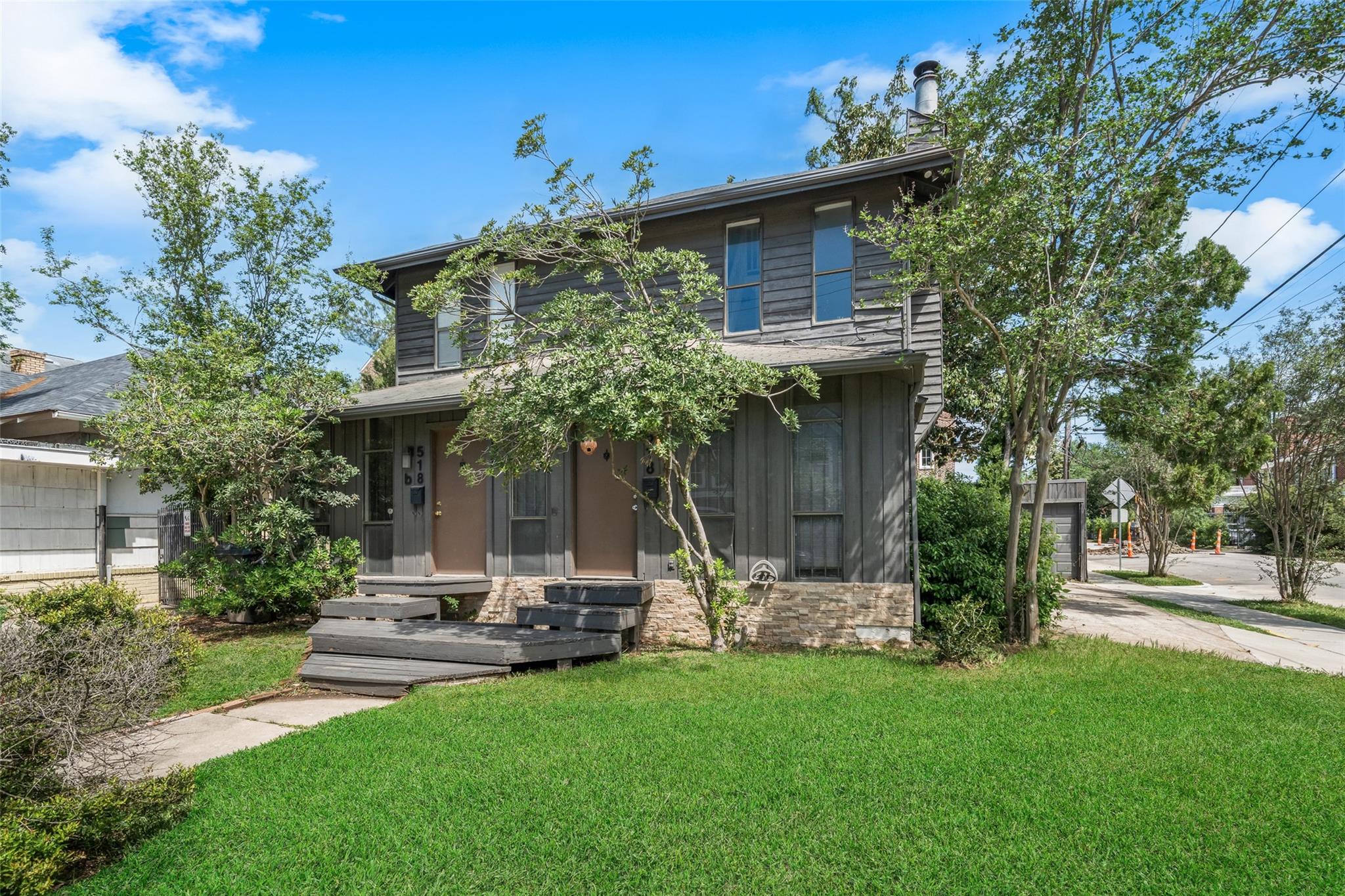 518 Hawthorne Street