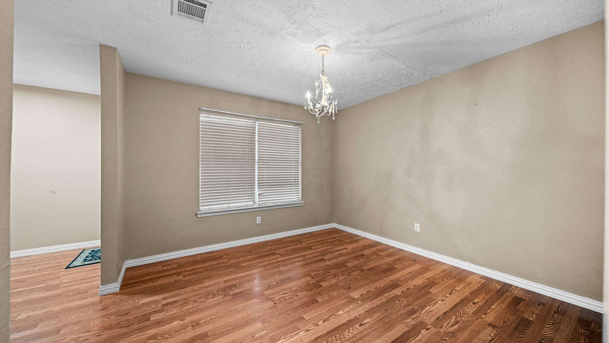 1342 Padstow Lane