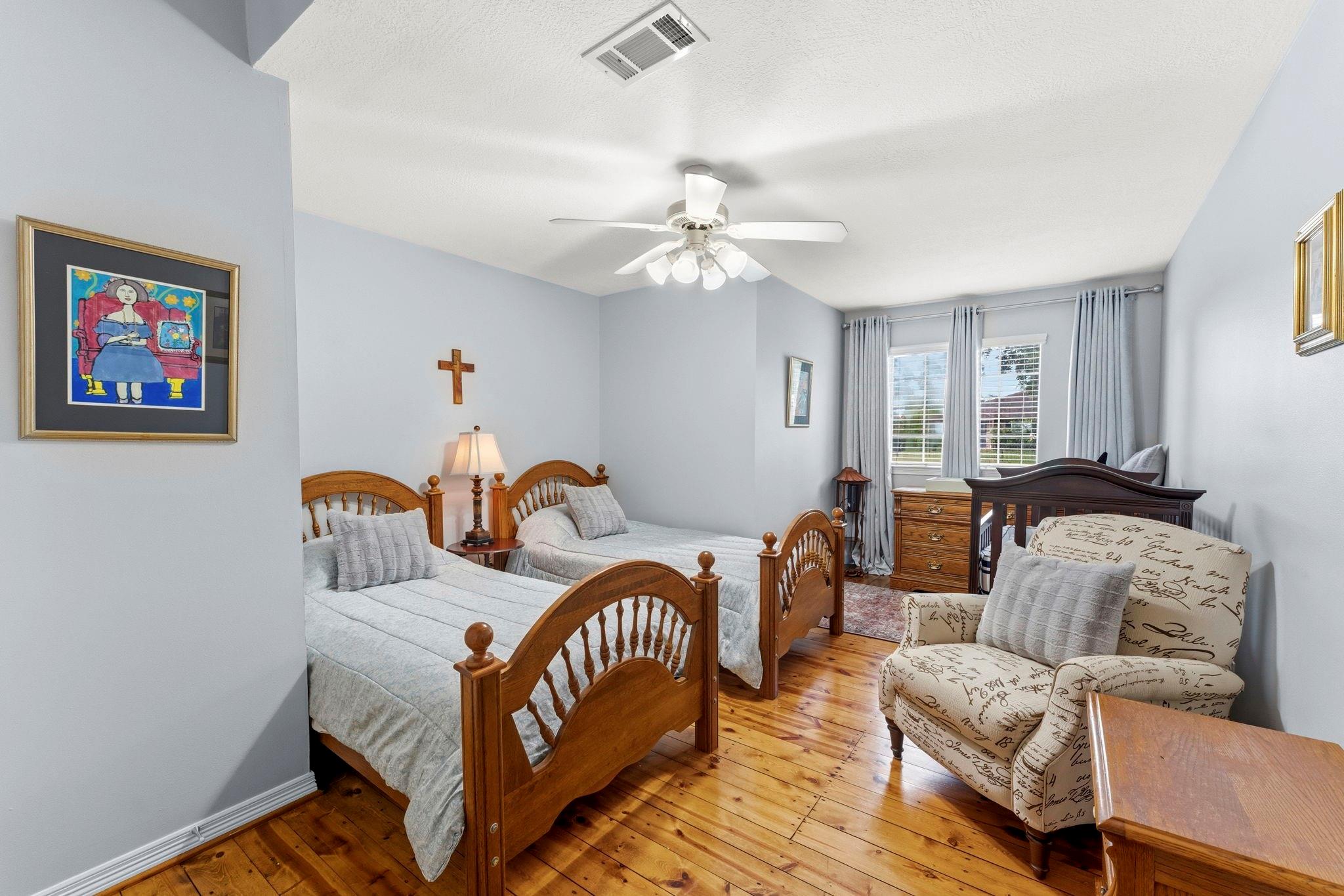 1208 Lake View Drive
